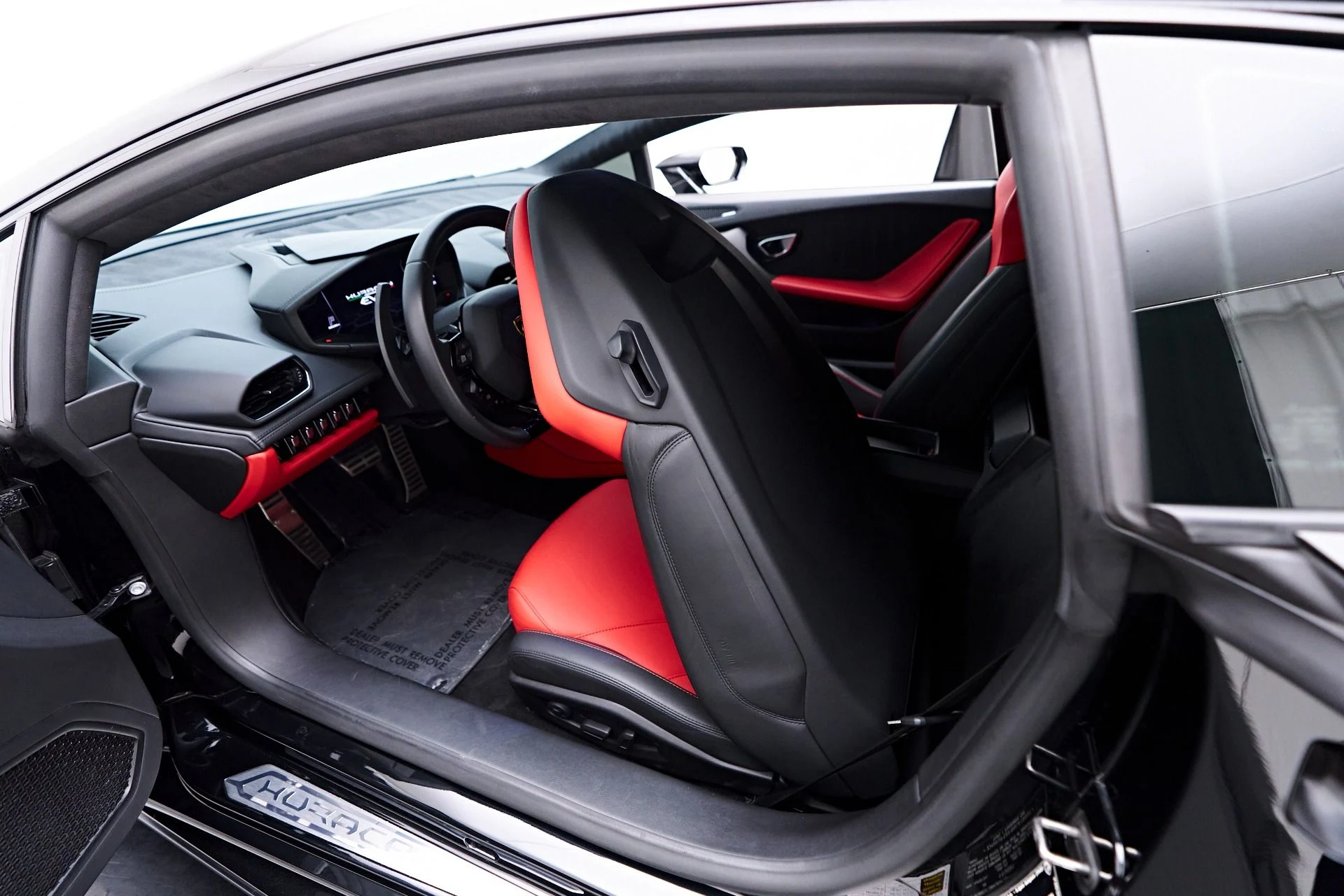 mph050_1011792176_Used_2022_Lamborghini_Huracan_EVO_Base_1752781637_1e26ac4f86