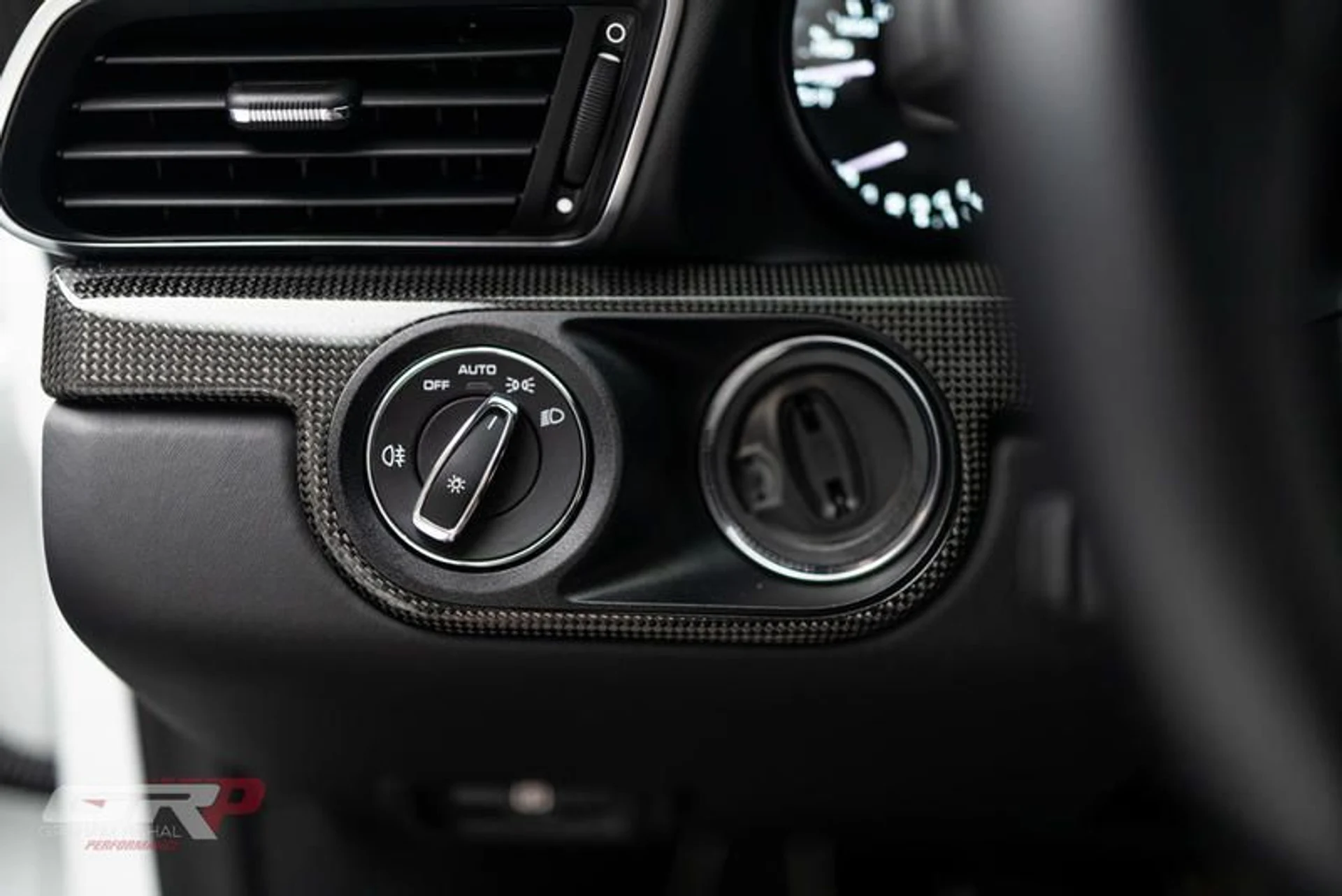 mph050_1017369792_17_BC_830_F_449_E_4703_9166_83_C00_BFCEEF_1_e00848e31f