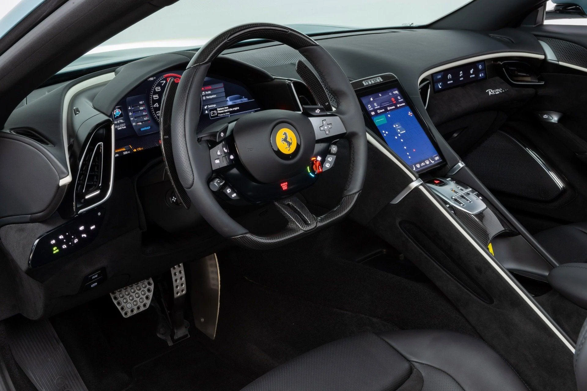 mph050_1054716450_Used_2024_Ferrari_Roma_Spider_1777382696_45b250d343