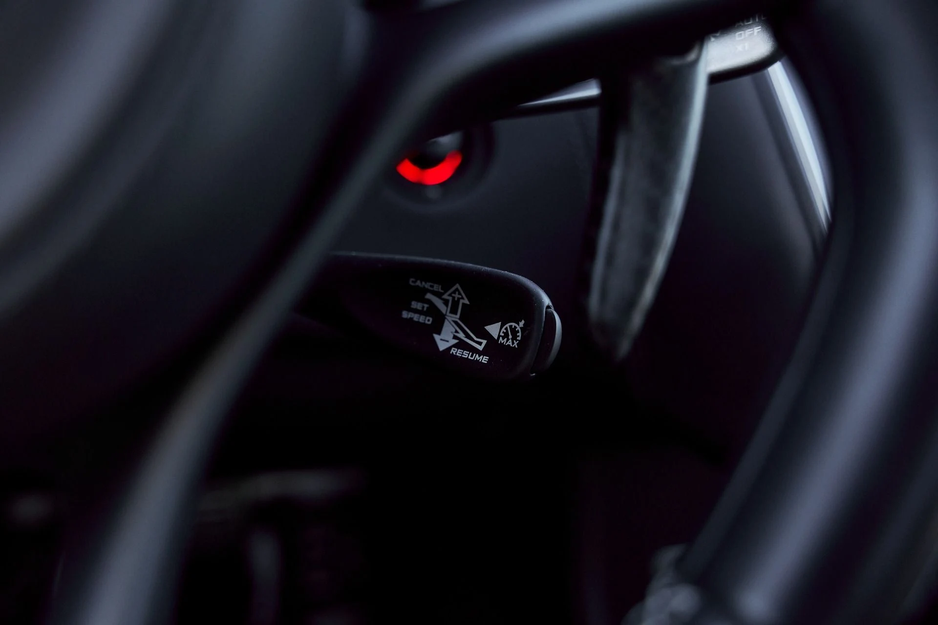 mph050_1073249059_Used_2020_Mc_Laren_570_S_1768499827_1a4c4a6eb3