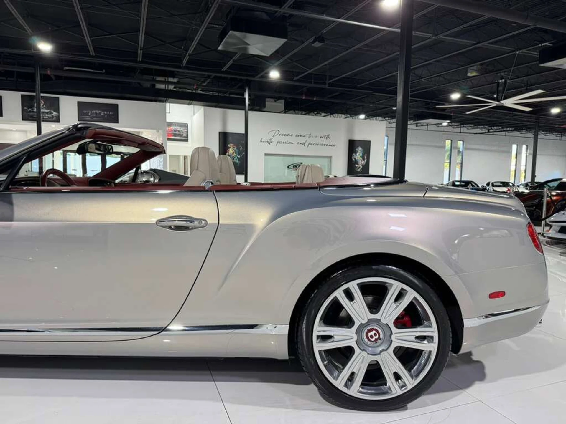 mph050_1082965861_376b6761032cbec890cd77609d614550_a7201bf53b