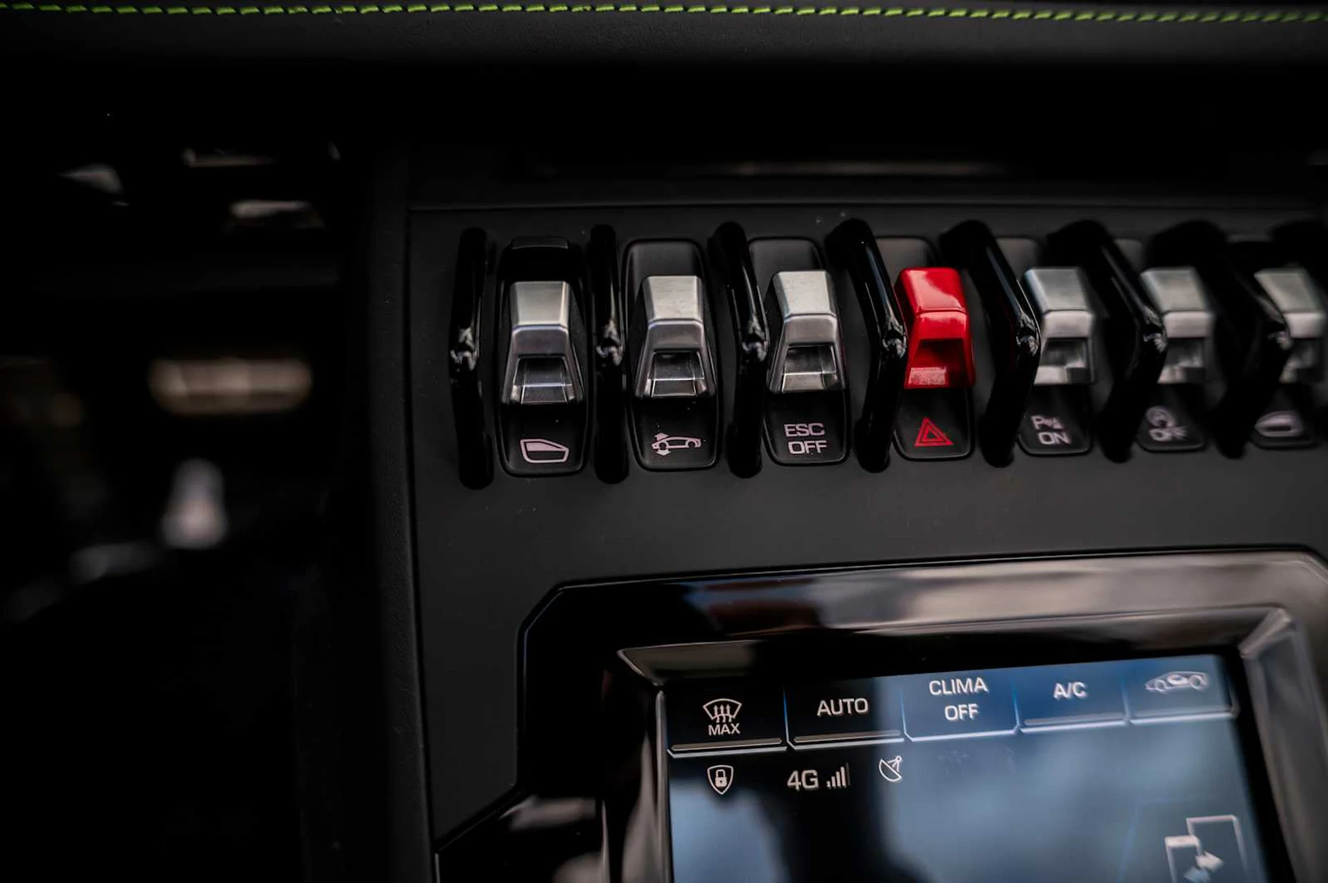 mph050_1093895118_221a91ecc11f6171815d1ce30eedd1cdx_e6f8ce02de