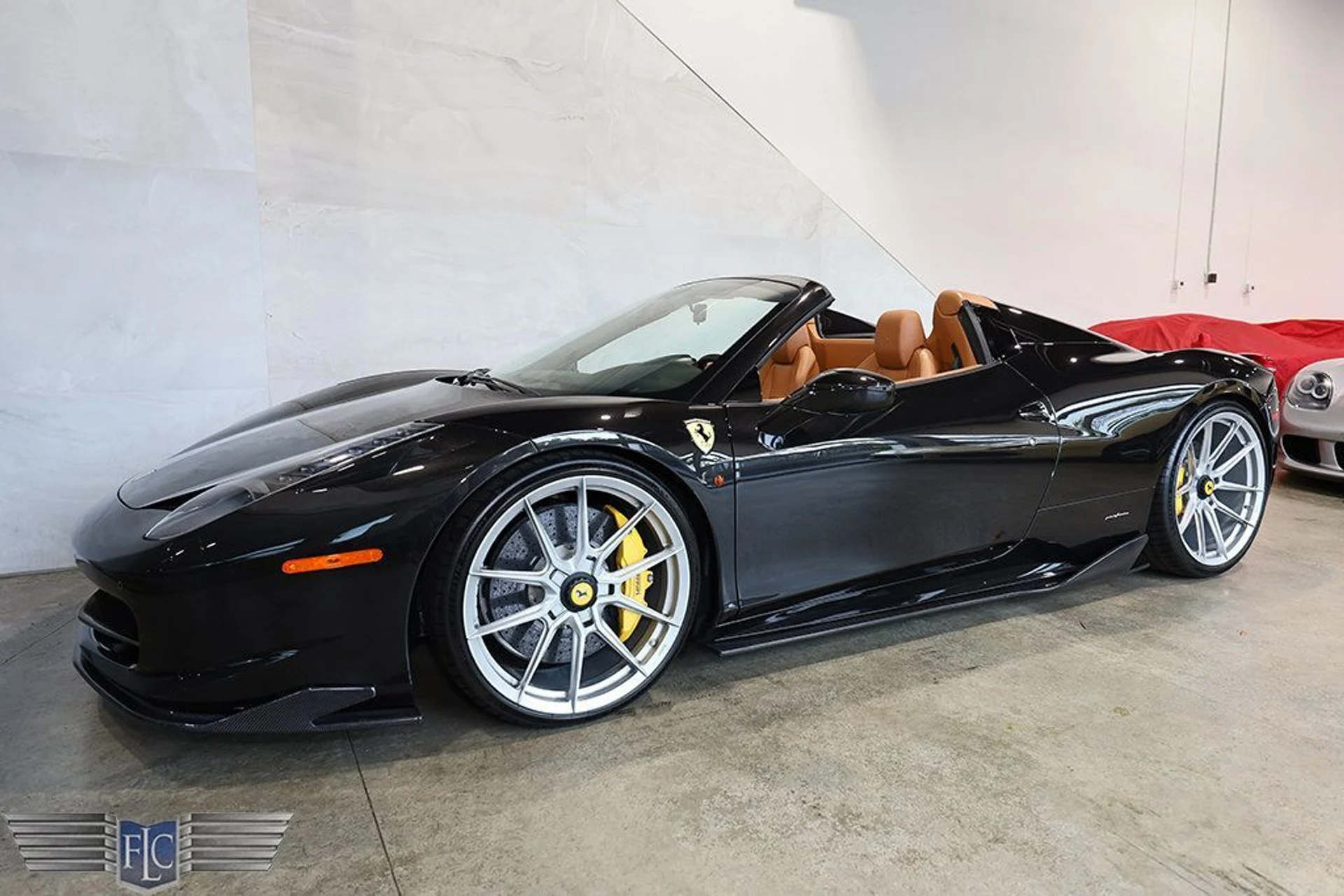 mph050_1095181407_used_2013_ferrari_458_spider_9689_23036593_51_1024_3886896137