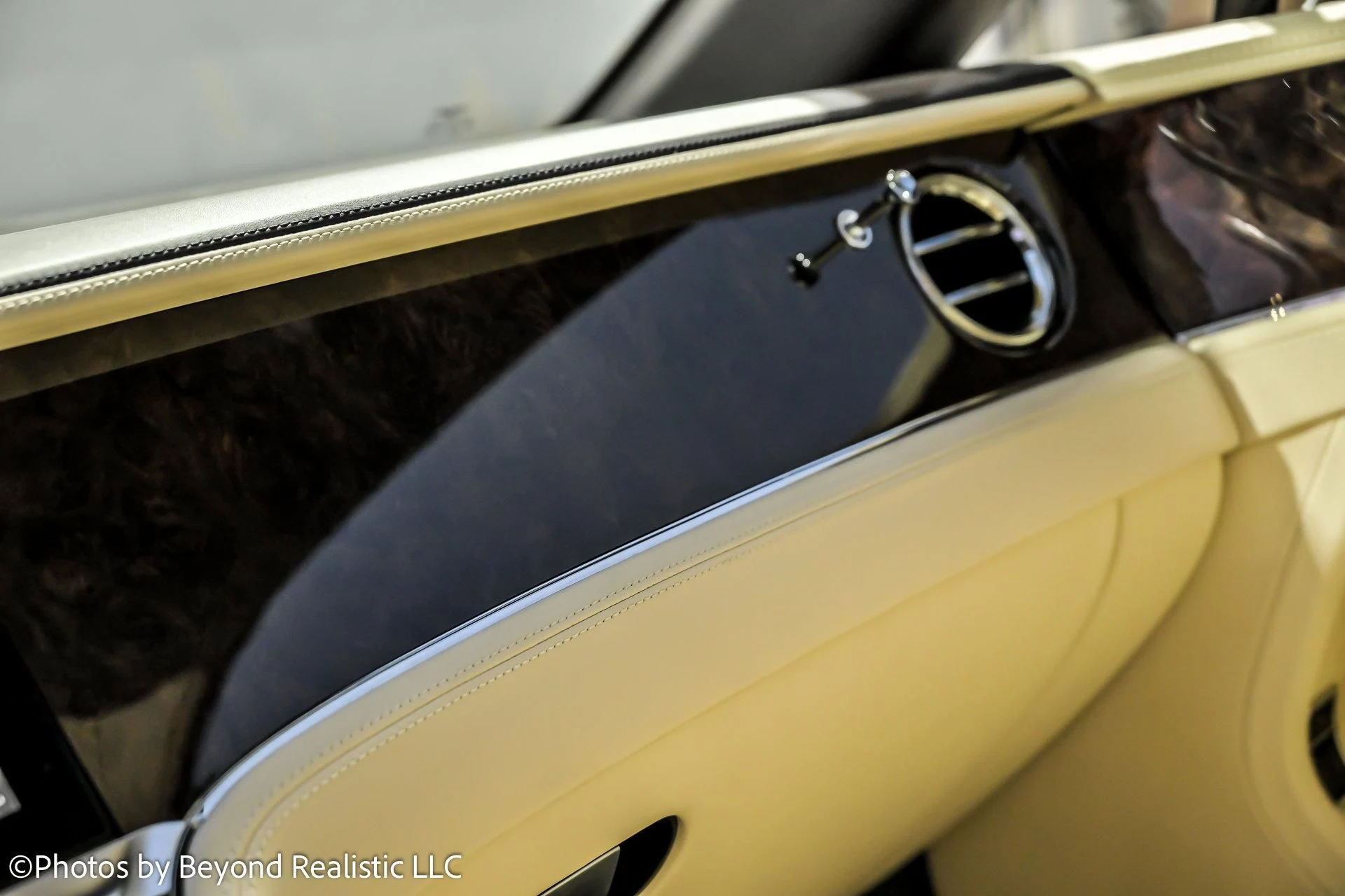 mph050_1096106220_Used_2020_Bentley_Continental_GT_V8_Convertible_1762593024_e746aa7e3a