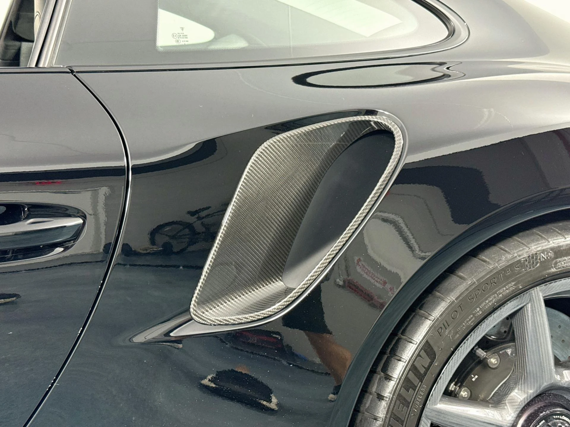 mph050_1125347899_Used_2018_Porsche_911_Turbo_S_Exclusive_Series_1789771437_24f11870fb