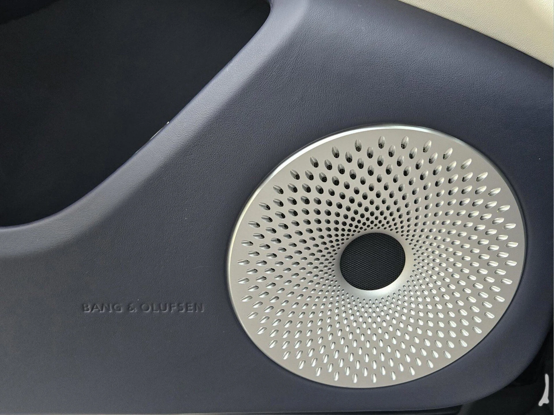 mph050_1134680443_55589fbc733328719166f8f9a21655f6x_c9f5c7a244