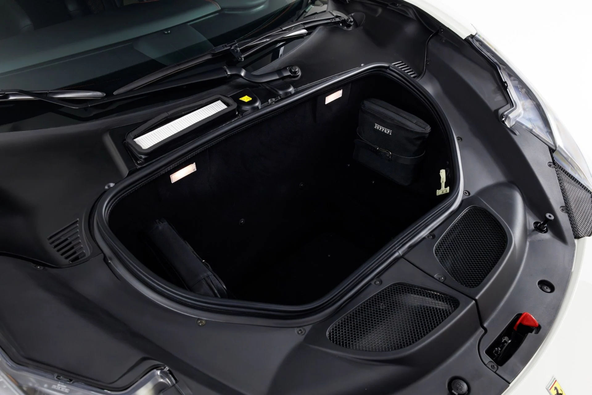 mph050_1140161717_Used_2014_Ferrari_458_Italia_Speciale_1773085154_5731d3b8cc