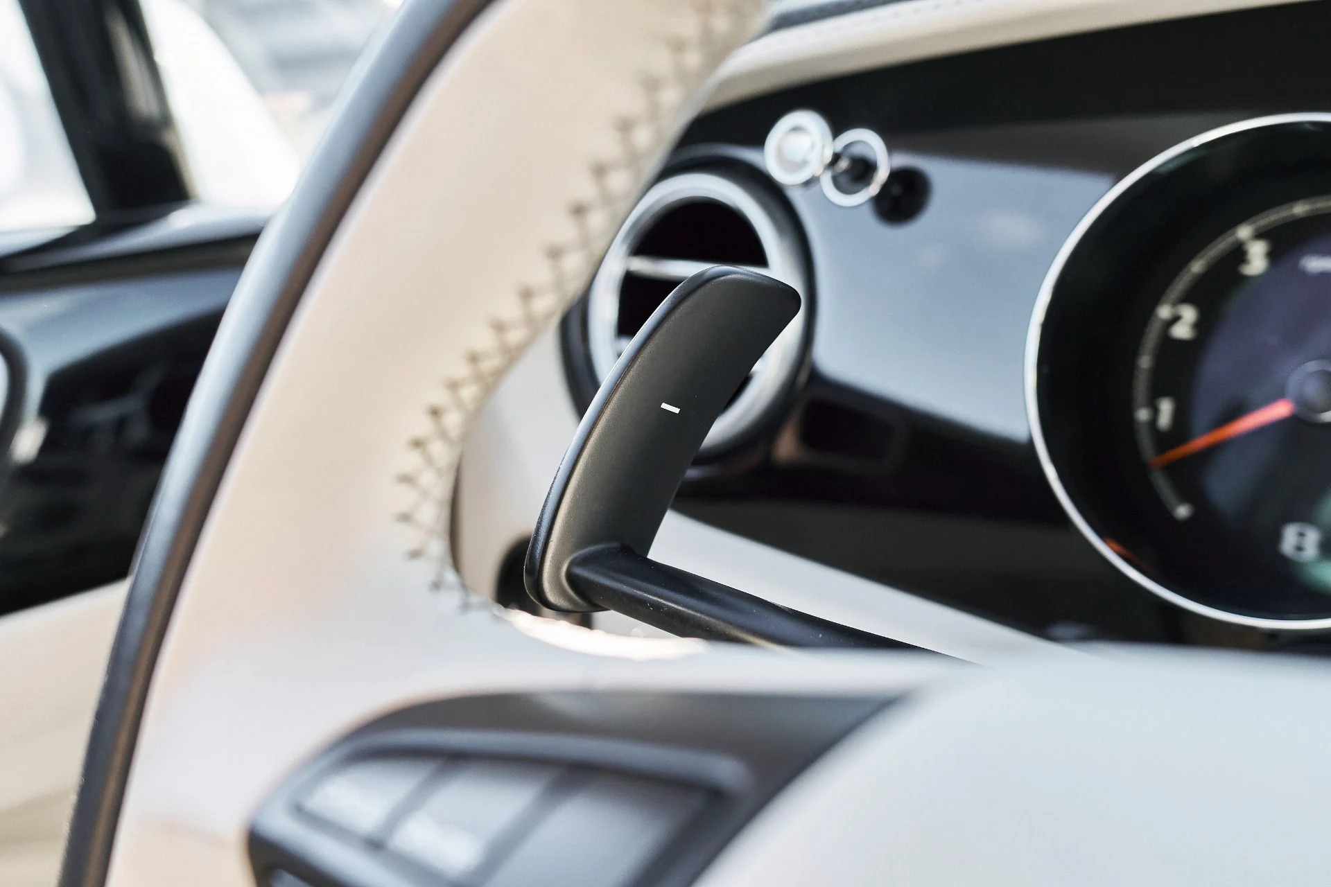 mph050_1142684032_Used_2012_Bentley_Continental_Flying_Spur_1765853836_6e33bb9e5f