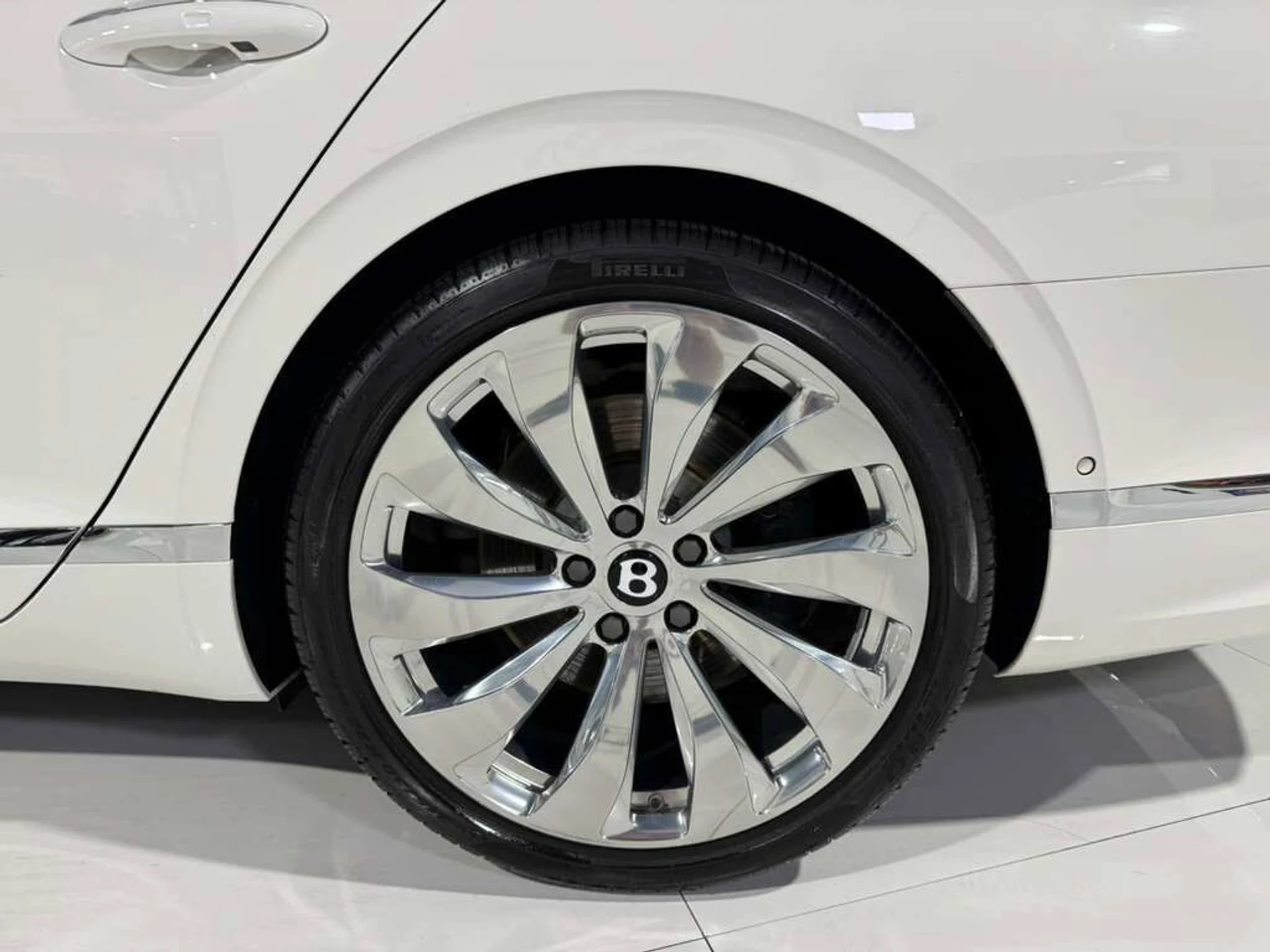 mph050_114361252_efe9b1866b8edda7eabfa89179268304_c3ff6593ea