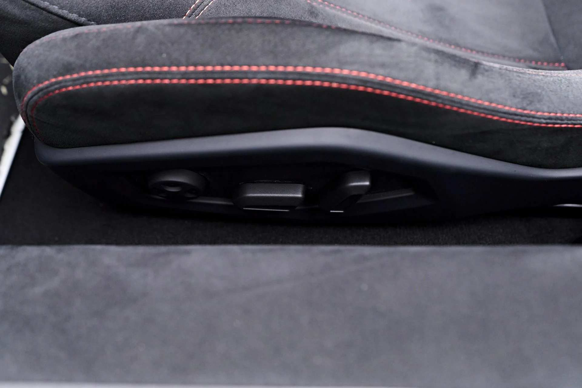 mph050_1182877264_Used_2018_Lamborghini_Huracan_Performante_1754074926_1252827b07