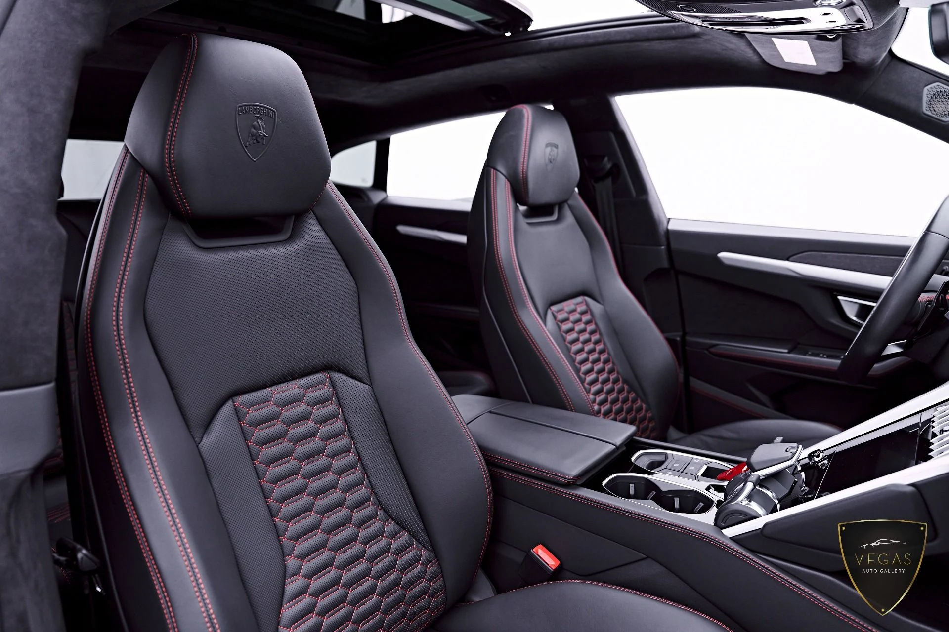 mph050_1187004552_Used_2022_Lamborghini_Urus_1782338978_9d94ac0ce8