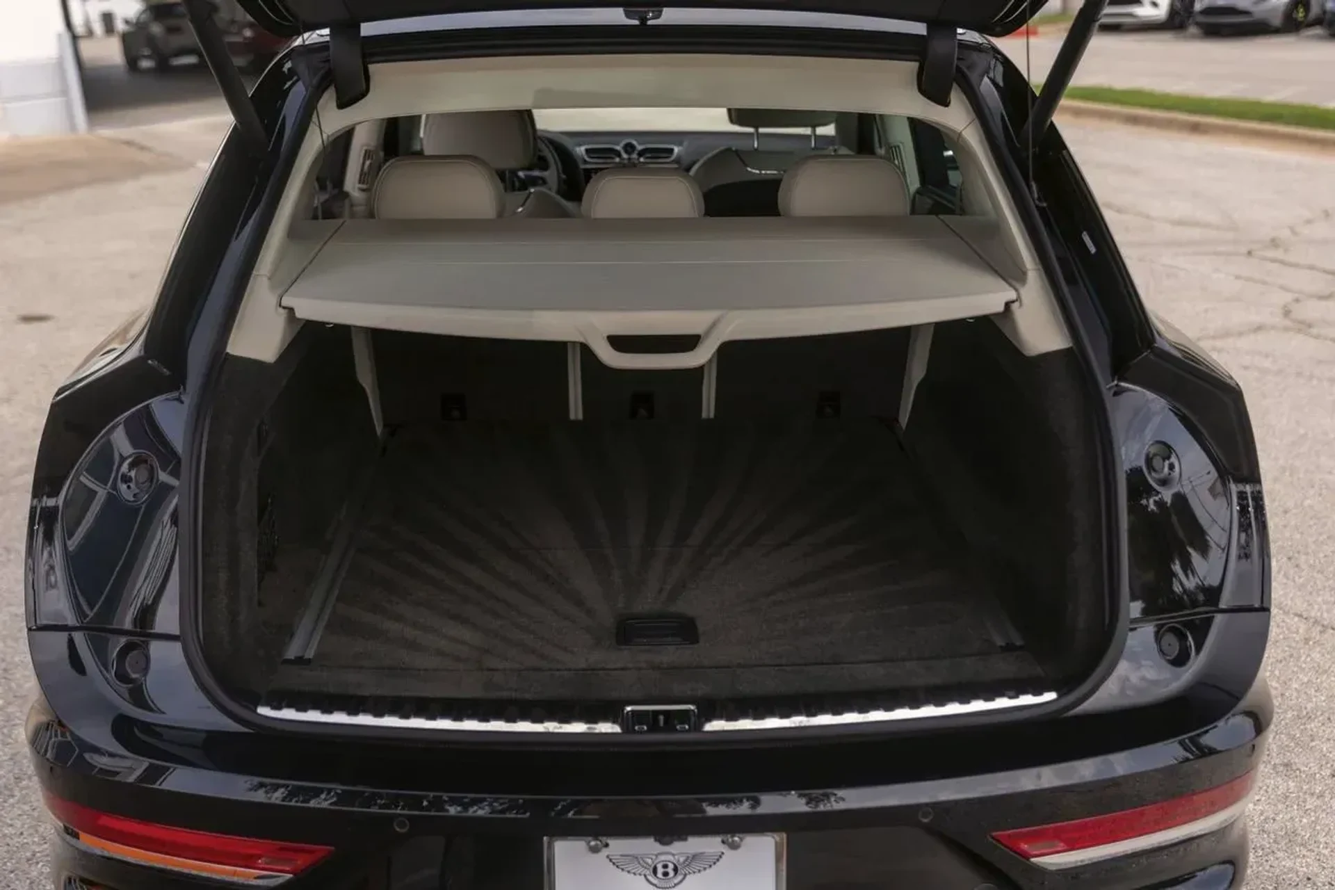 mph050_120953750_9b4b2a07906b4a3ba95affe864831456_2633e960ea