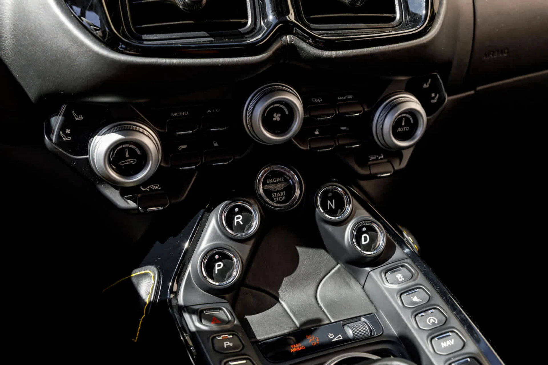 mph050_122717606_51_33ee2cf615