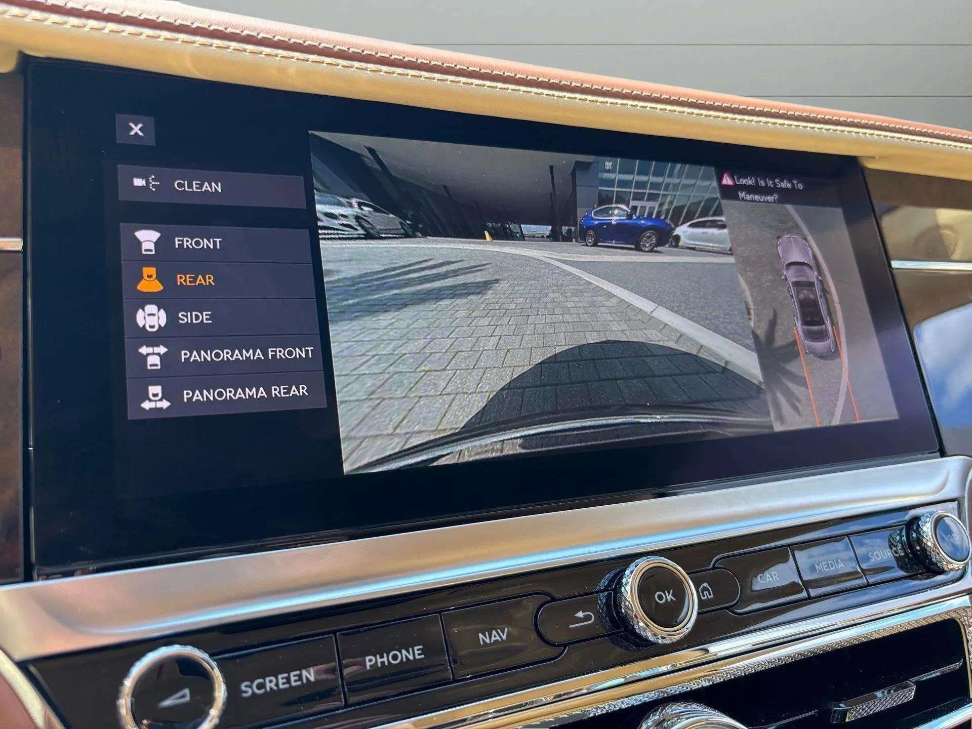 mph050_1249733201_9e4e88493a0b4966971895f3c2d0e84e_abfc28cc4f