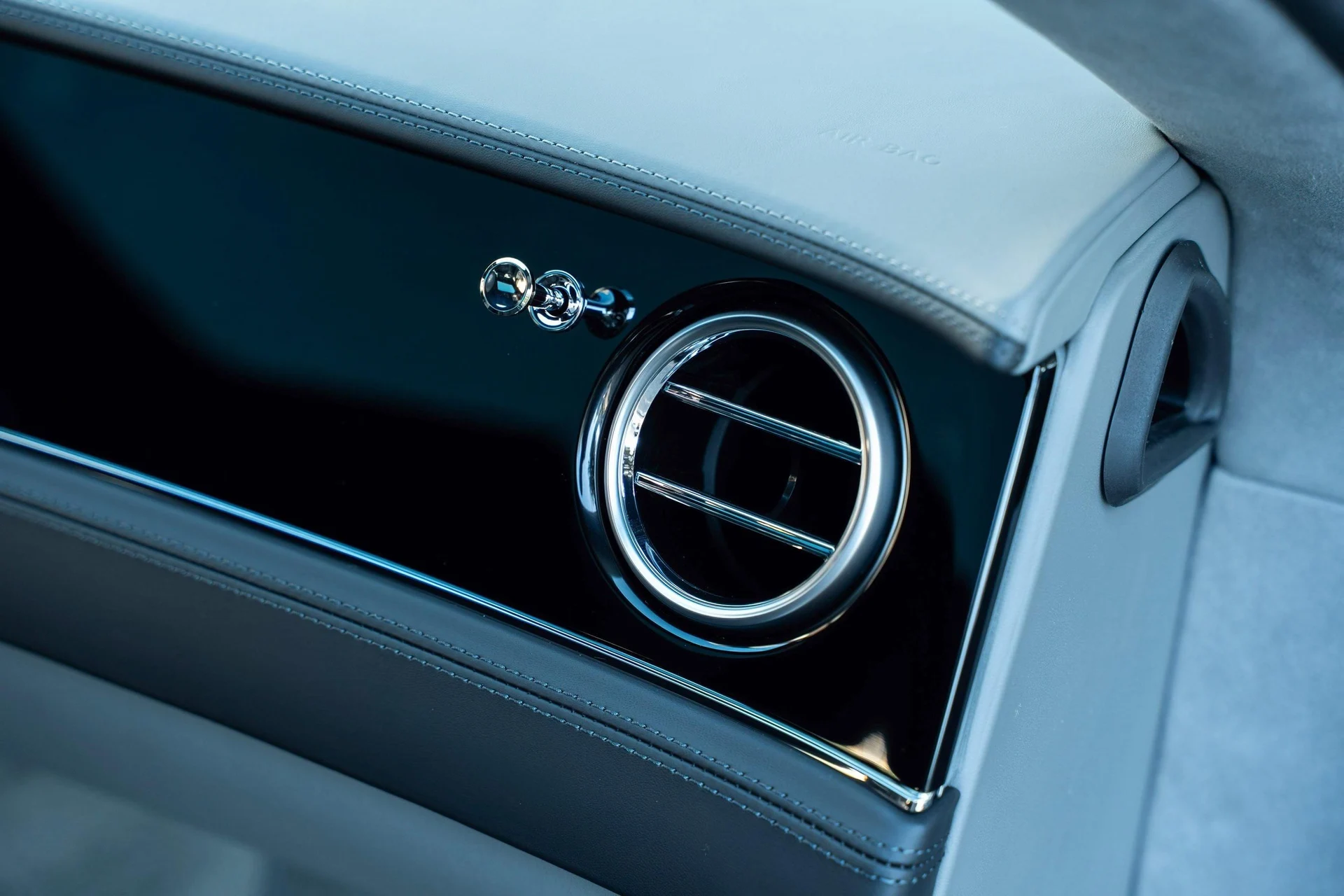 mph050_1276167358_458241673_68ef21db026595e726699972_856785864e