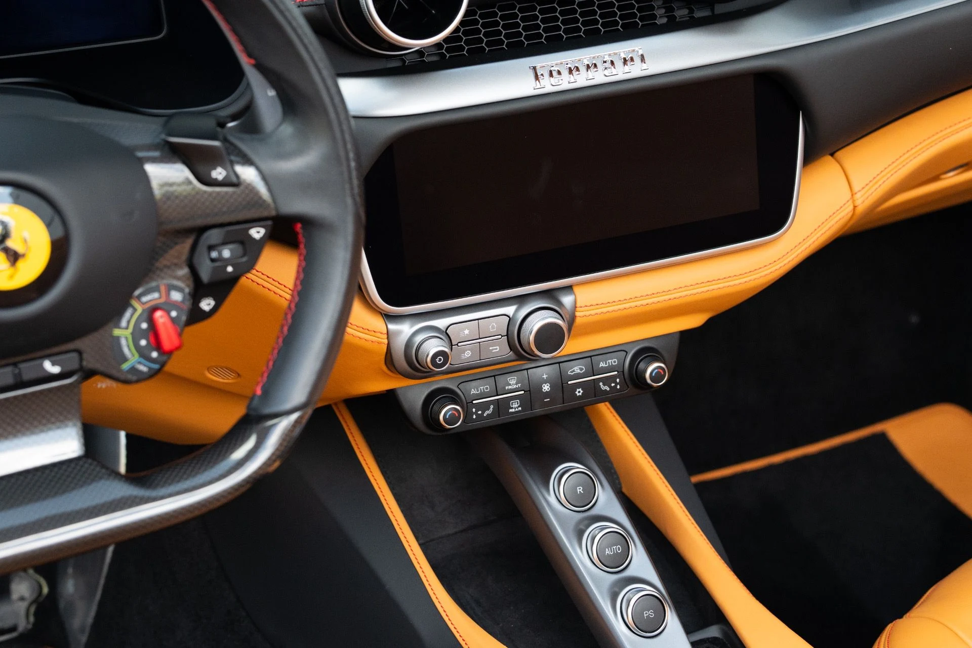 mph050_1281720137_Used_2023_Ferrari_Portofino_M_1770869852_3355d124e7