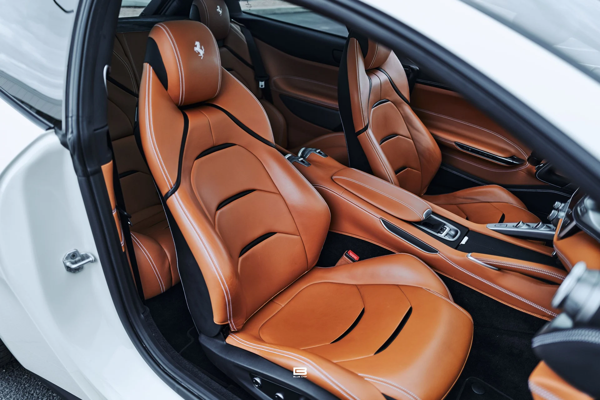 mph050_1295681008_69e2a49b02a8e5ed0b64fabc_L1220581_867947f400