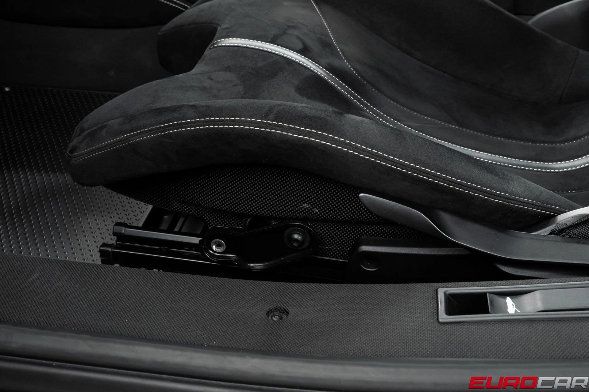 mph050_1304156682_image_51_ba5be56681