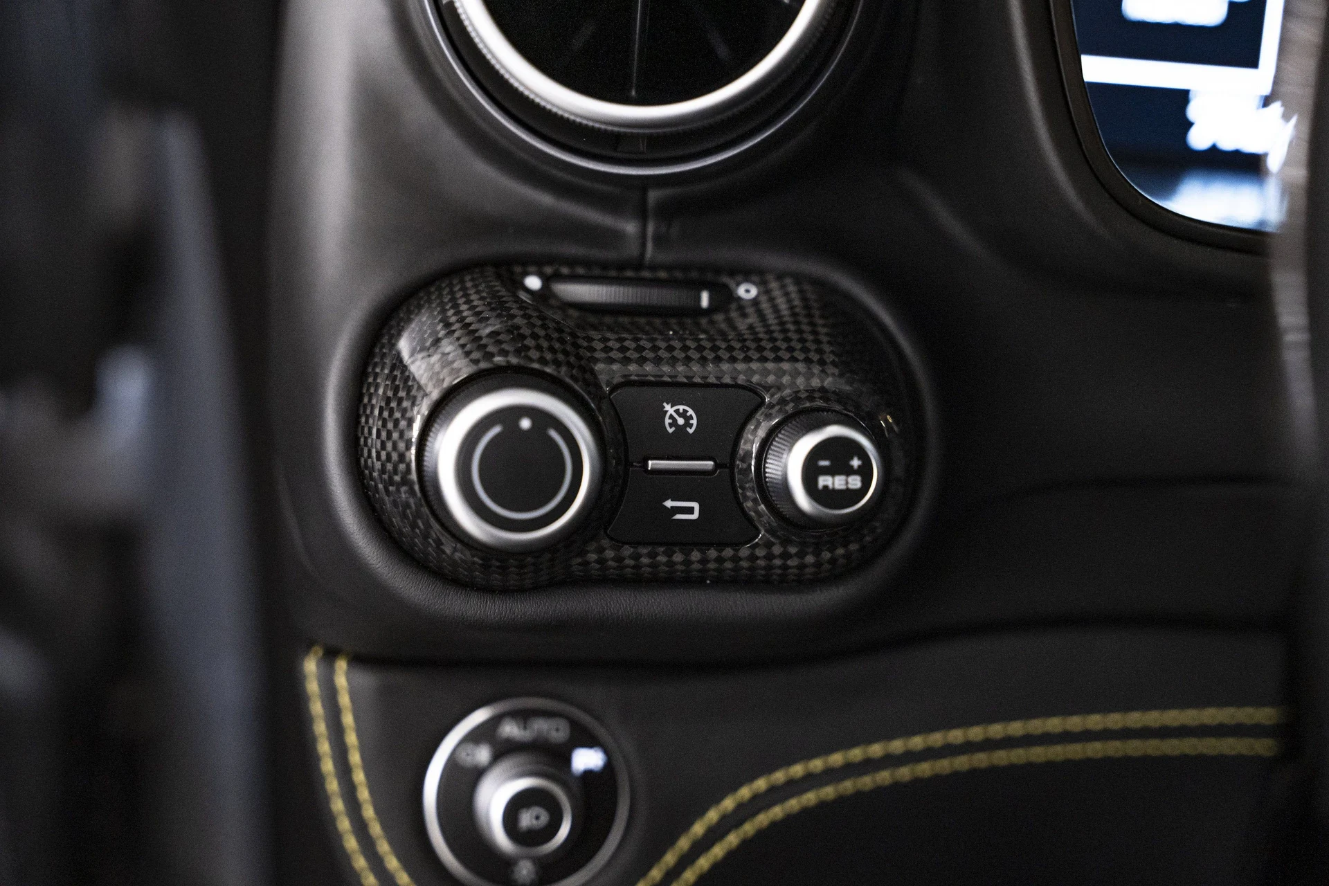 mph050_1320332838_d8504174248b44f6a63720897f566328_4a3db08e51