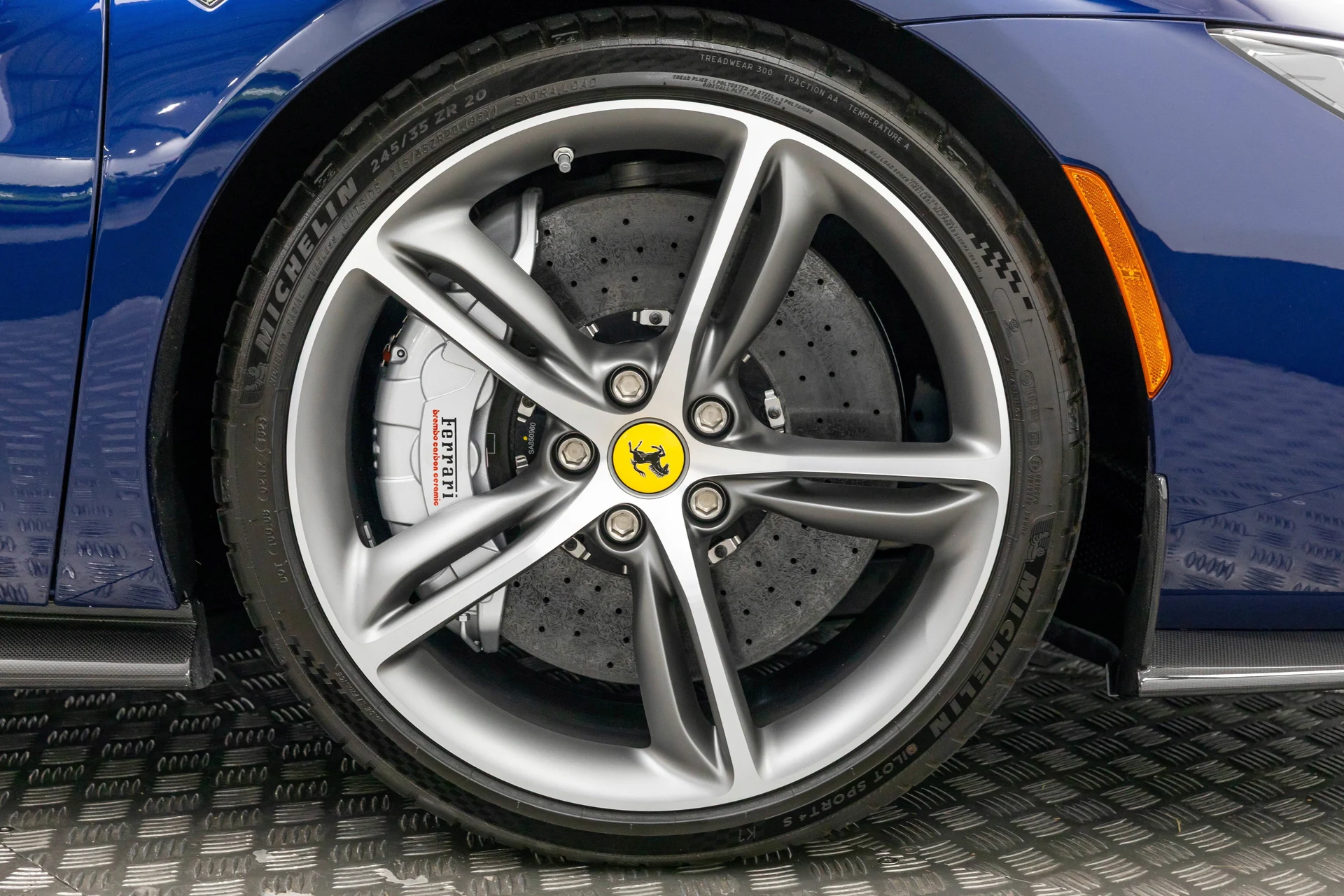 mph050_1341808065_9ba76ca1215a44f7bdd144c2a79fbe95_8747f77584