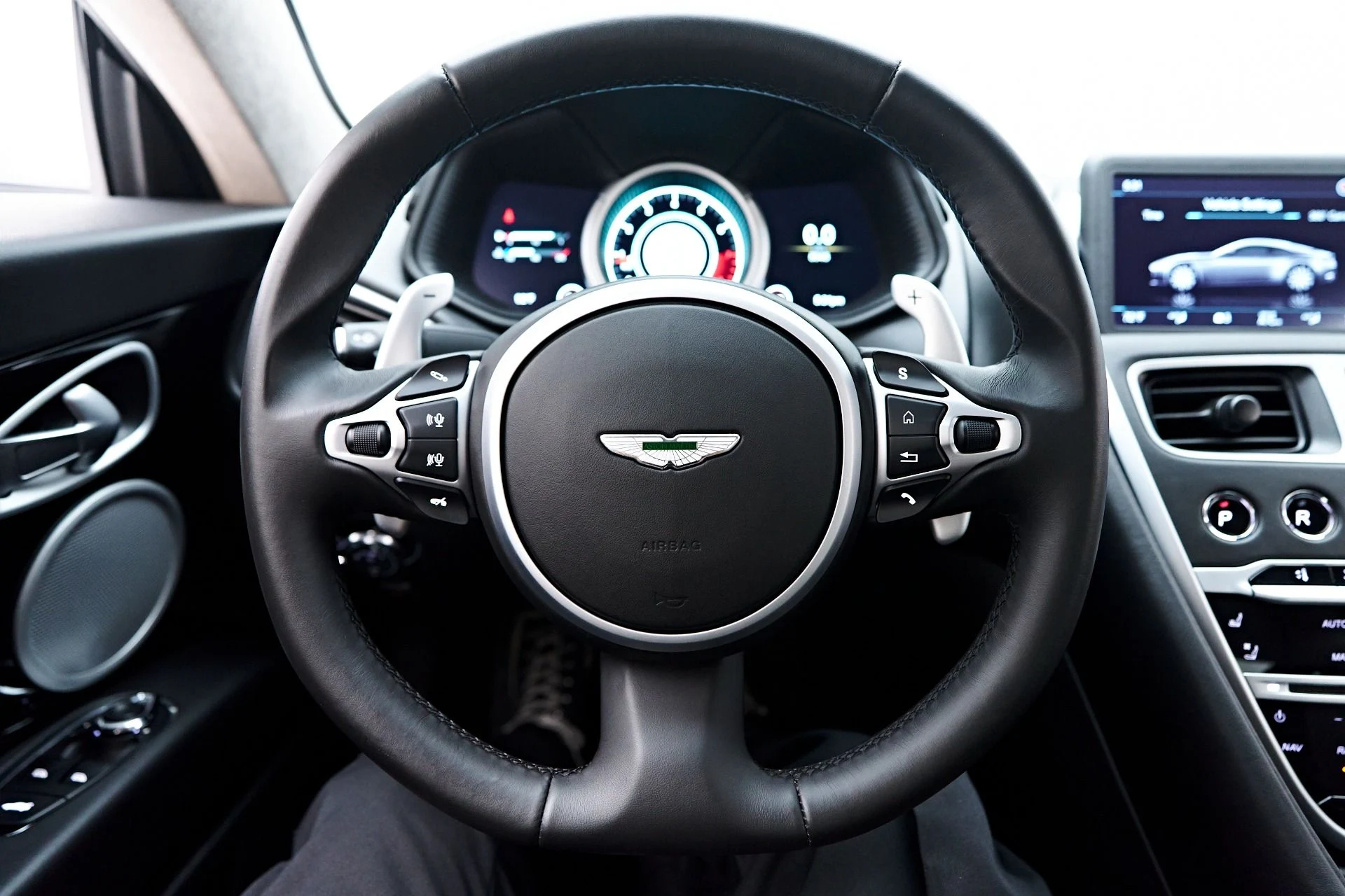 mph050_134968444_Used_2019_Aston_Martin_DB_11_Base_1758851320_12810399c5