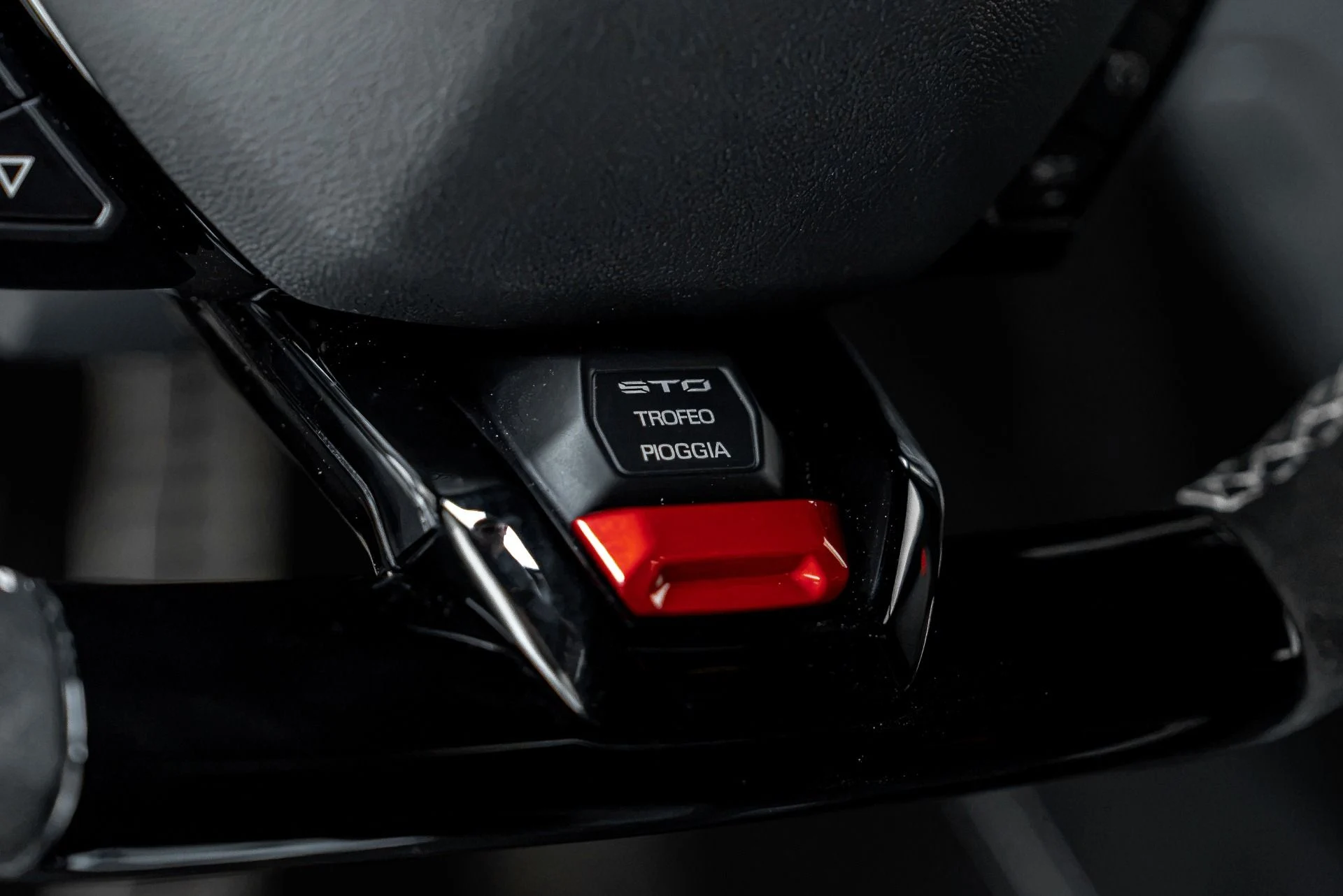 mph050_1352738915_Used_2022_Lamborghini_Huracan_STO_1790709112_99cce0918b