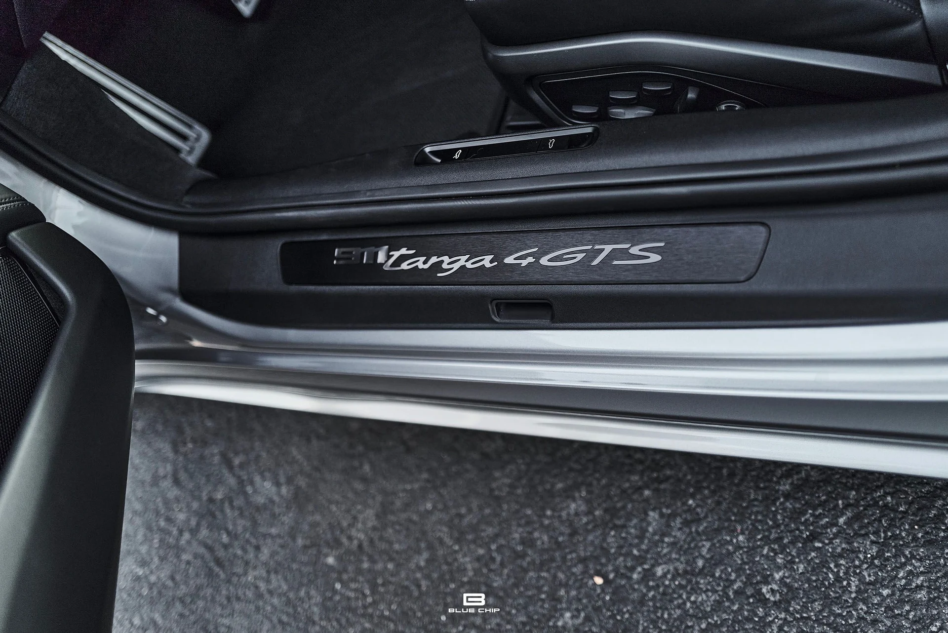 mph050_1363506221_69b180c6e3f822fc10989bee_L1190230_c01f45a793