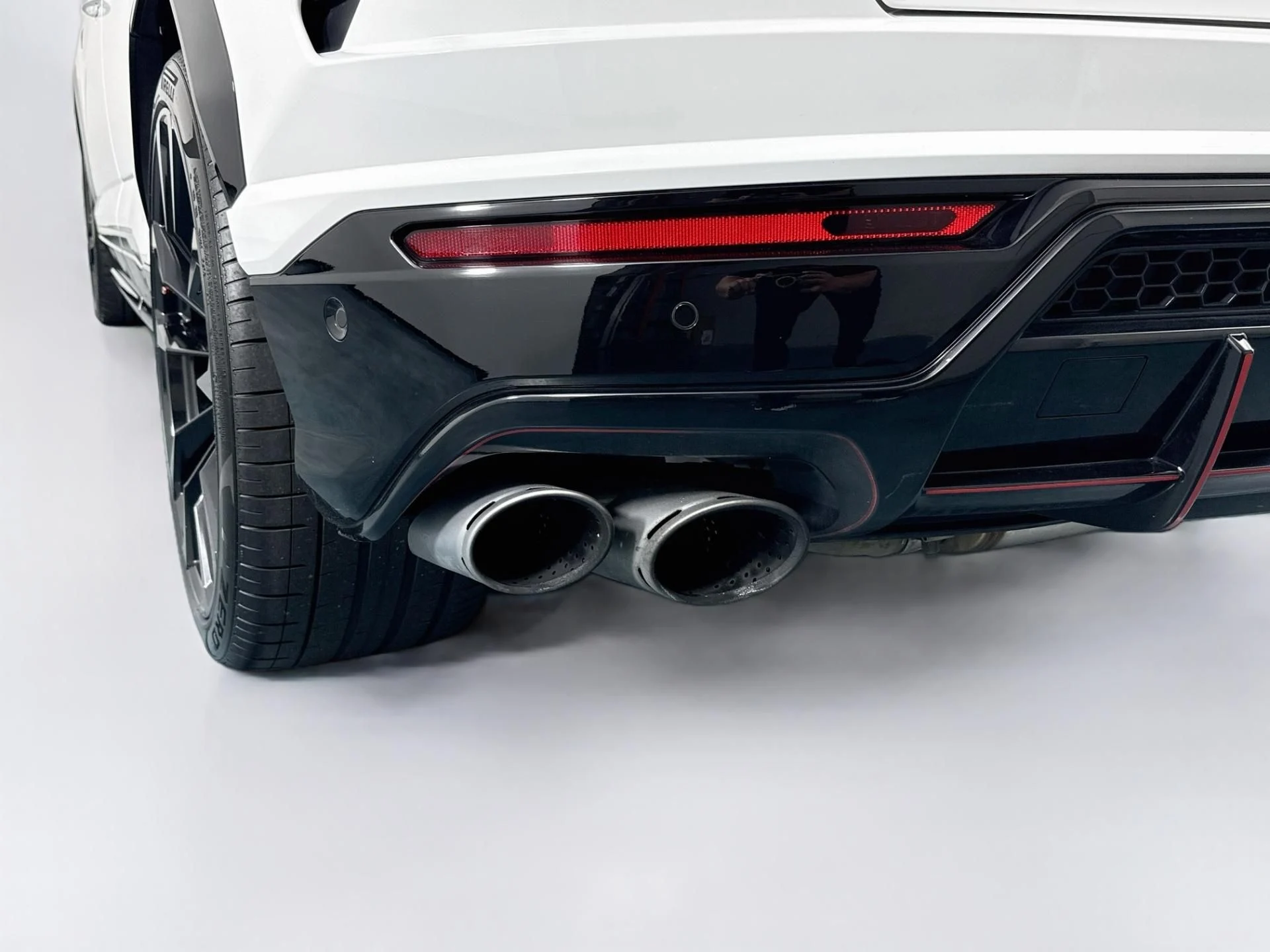 mph050_1373430487_Used_2020_Lamborghini_Urus_1788550632_dc31e21b19