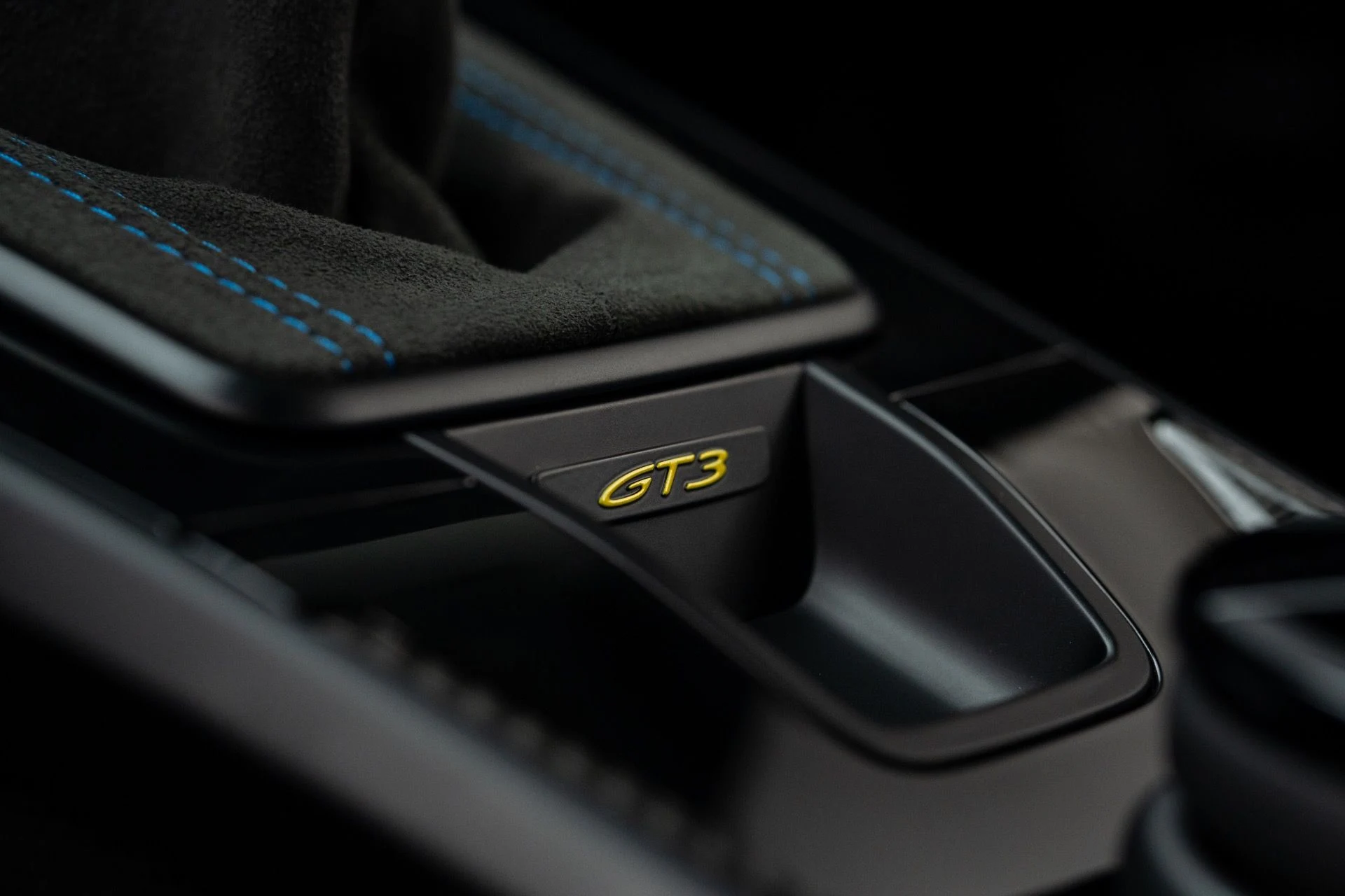 mph050_1383176173_Used_2024_Porsche_911_GT_3_1768339122_abbe18a466