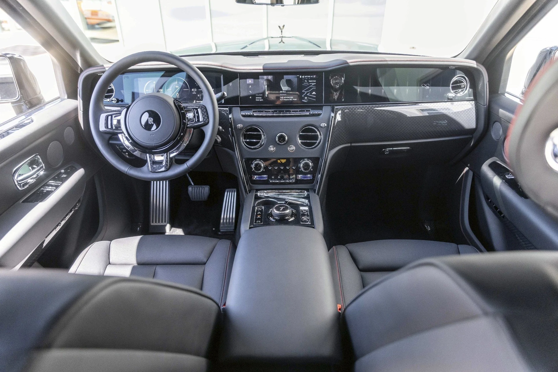 mph050_1417187634_Hi_Tech_Luxury_Imports_LLC_SLA_43_HA_07_TU_235148_image_50_c0fb0bd236