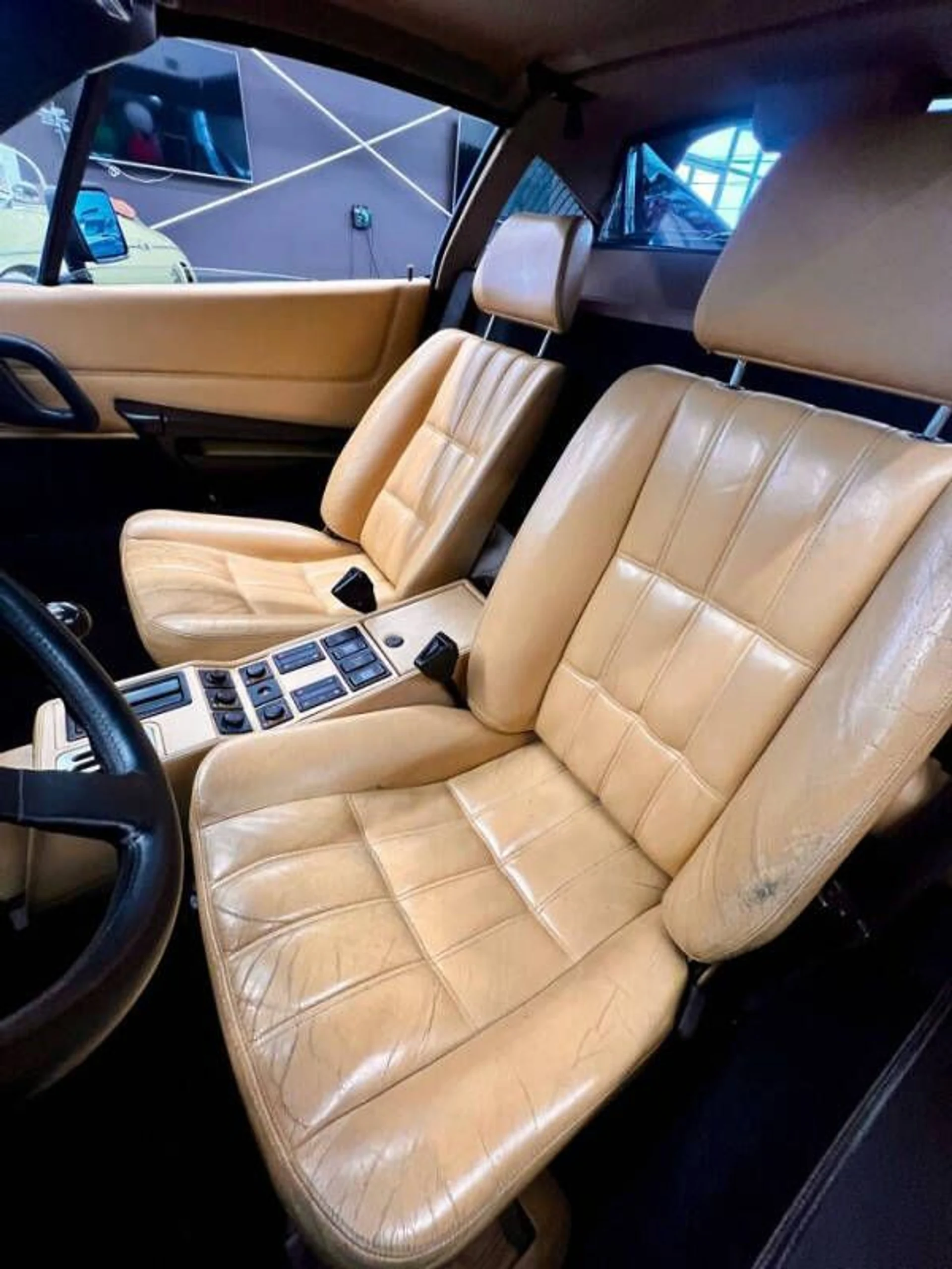 mph050_1422153041_1989_ferrari_328_gts_53707_831e332281