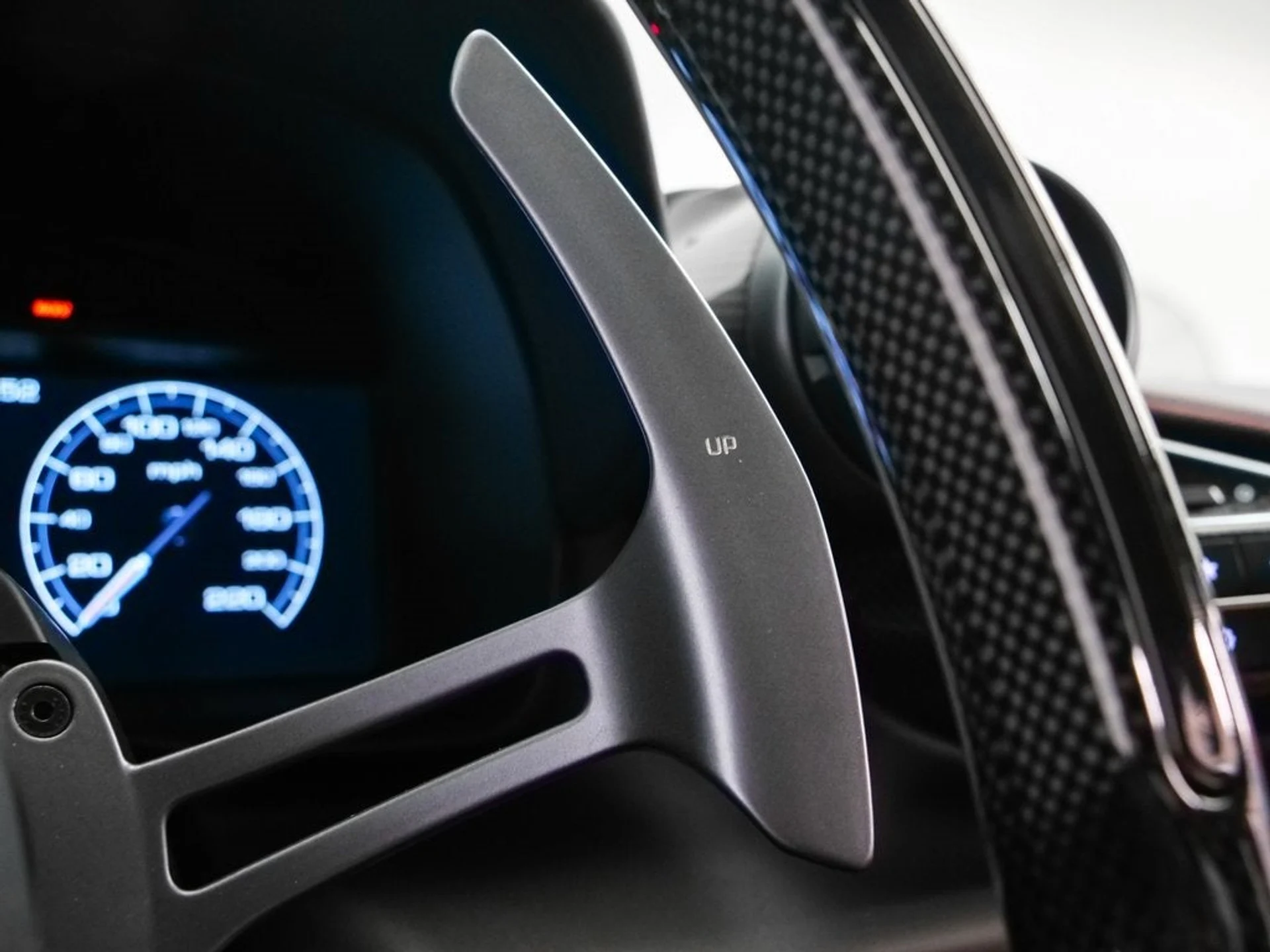 mph050_1429917467_51_60f2403809