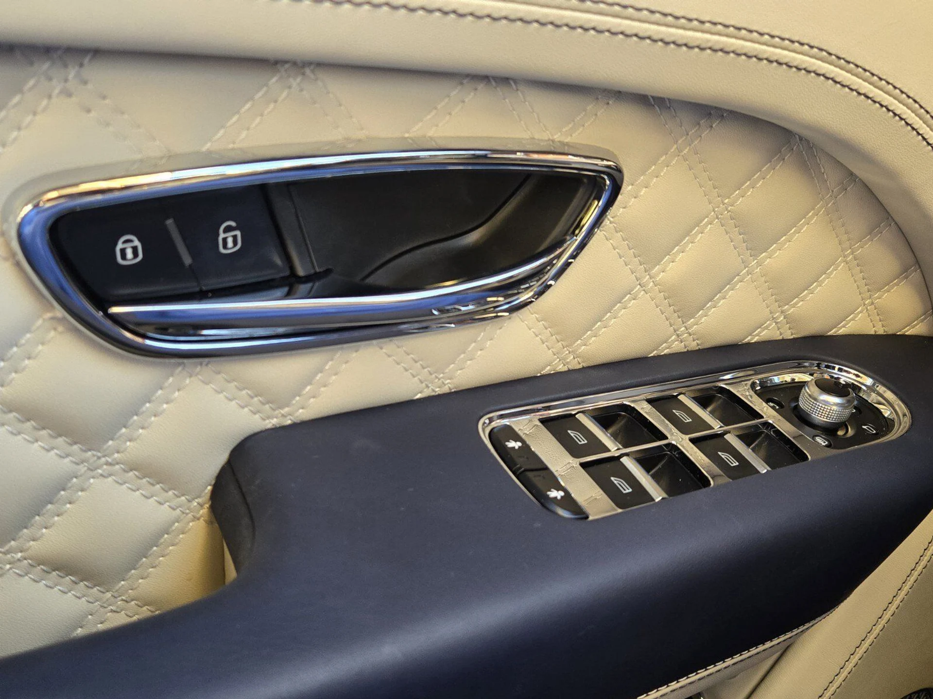 mph050_1473800696_9c862554fea79cffee5e944adc87ad4cx_e3d9141763