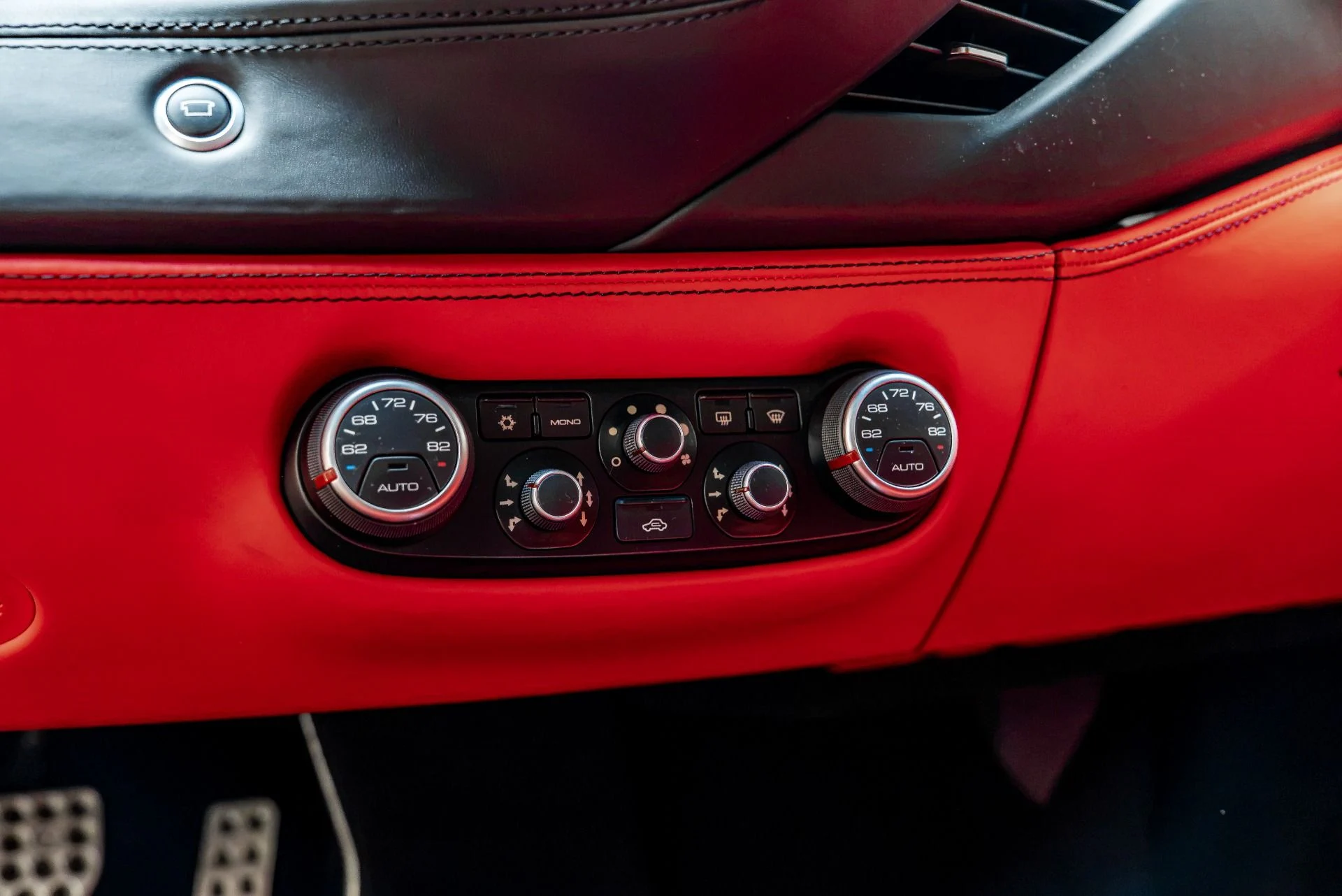 mph050_1475919887_Used_2017_Ferrari_488_Spider_1784937359_1c3fe12200