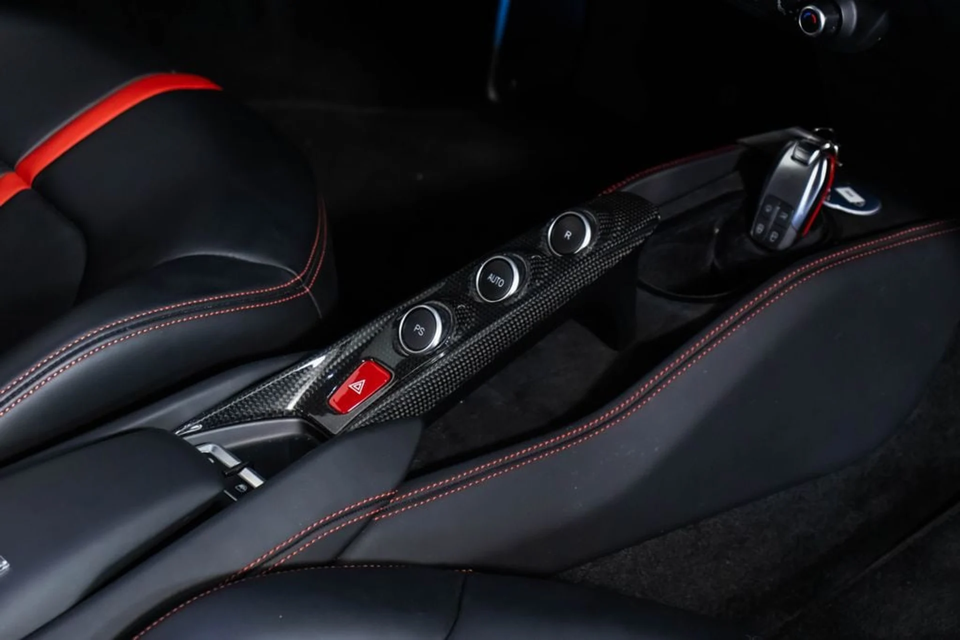 mph050_148854326_be4c9579a575e2a7881bab3894f4073dx_96bc2ab20c