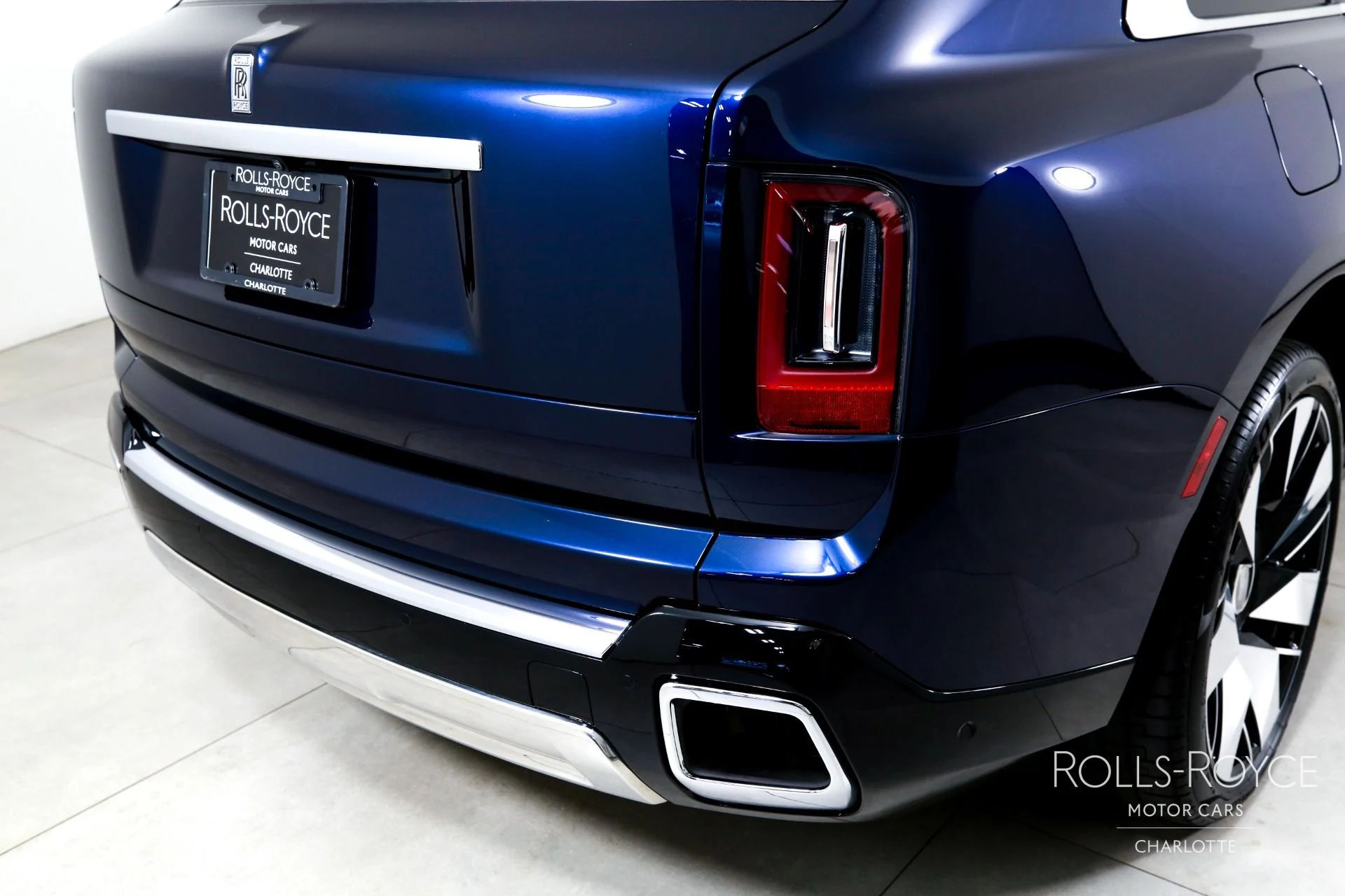 mph050_1498879200_Used_2025_Rolls_Royce_Cullinan_1789143680_59b916396a