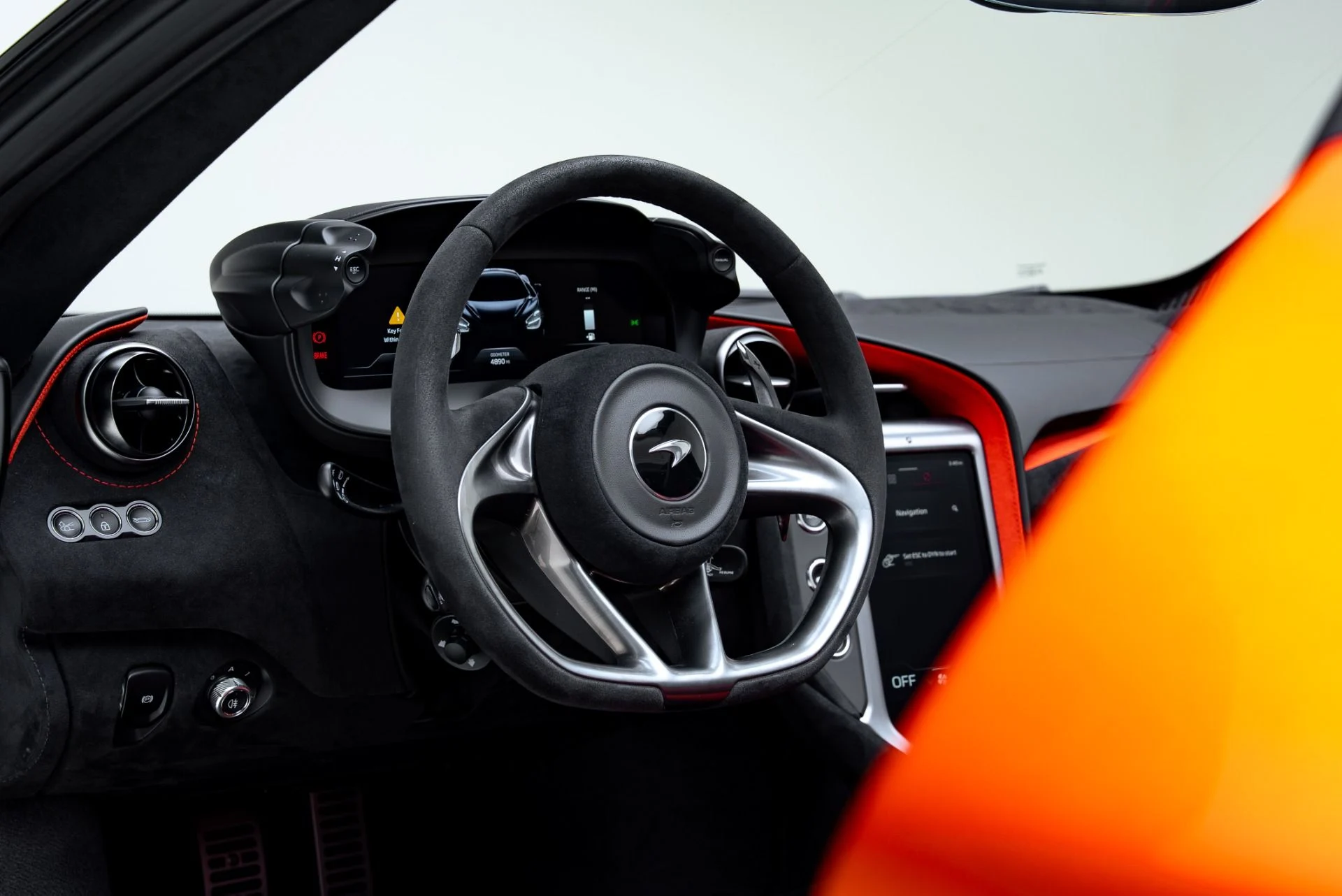 mph050_1502910371_Used_2024_Mc_Laren_750_S_Spider_1776888165_6f7bd46428