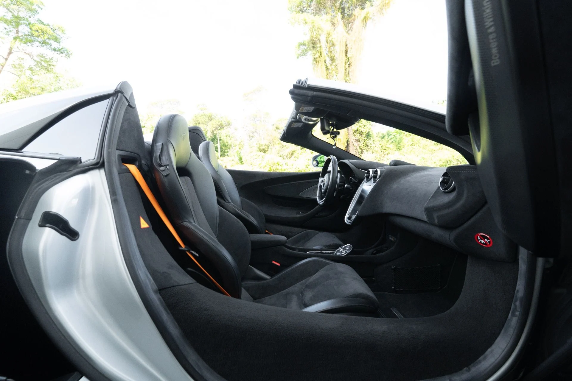 mph050_1510674848_Used_2020_Mc_Laren_600_LT_Spider_1759250261_718393e1c3