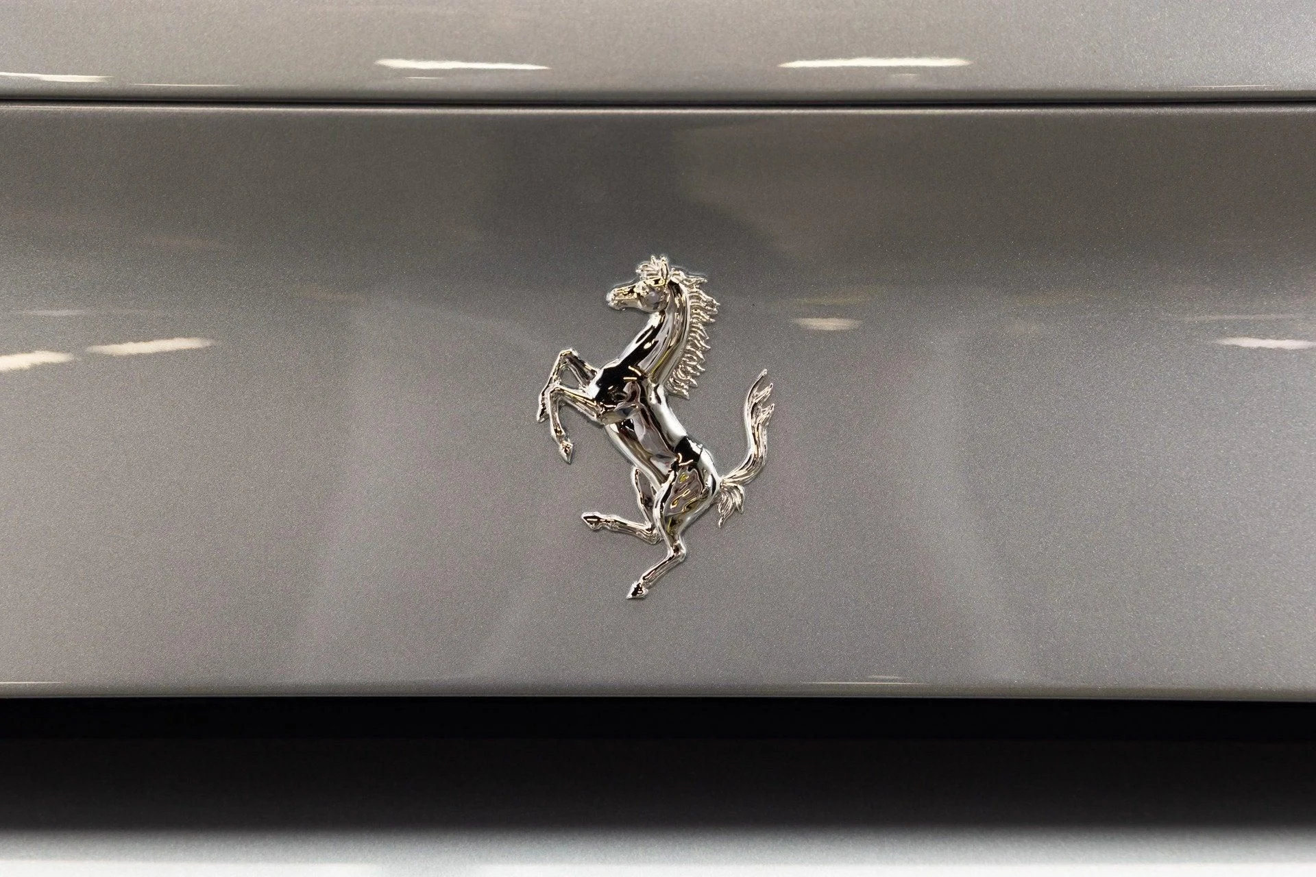 mph050_1515905316_Used_2017_Ferrari_488_Spider_1784891691_d6a3a2b635