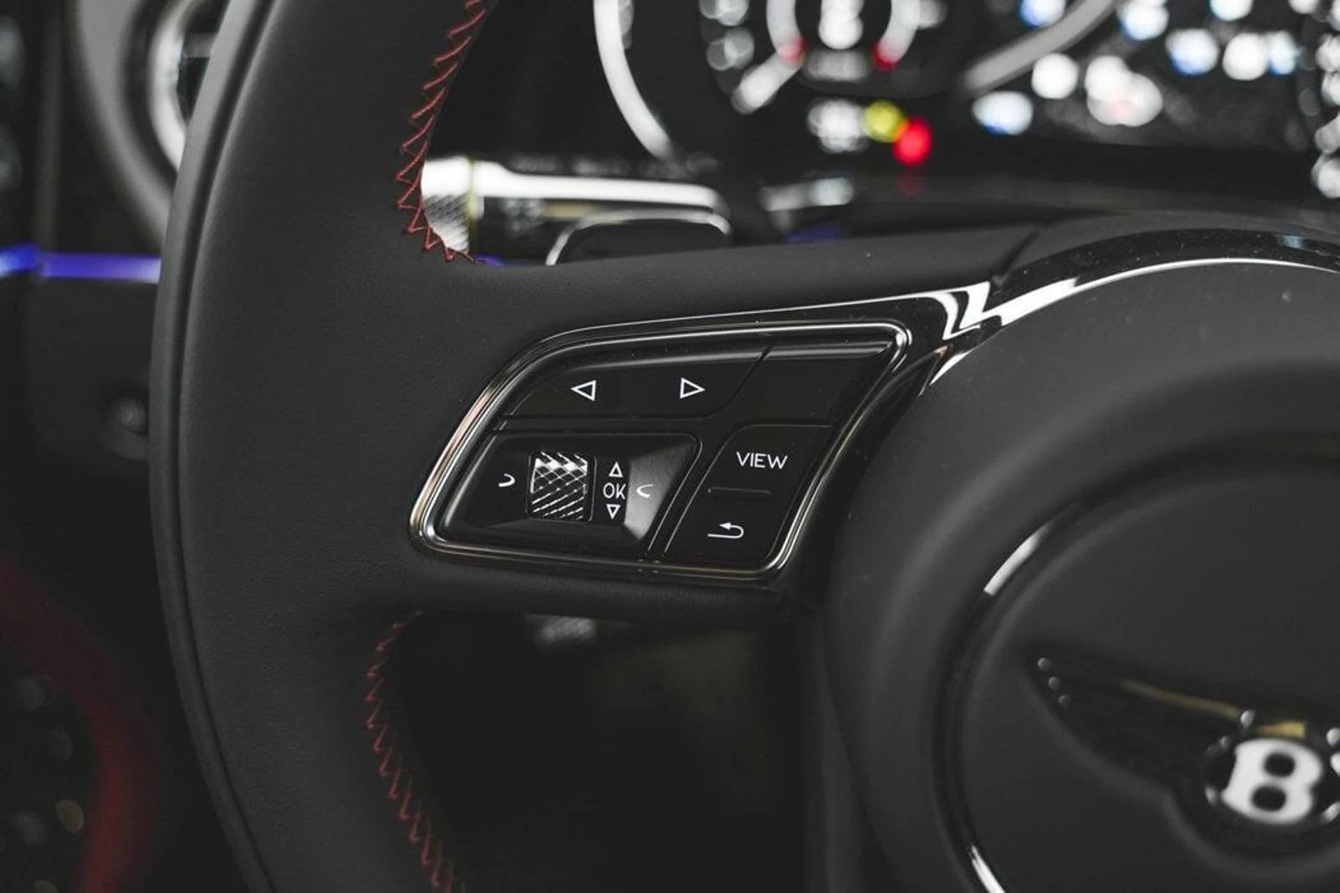 mph050_1520714274_acd784177a9842cd28df5e0b4e820342x_81abb14365