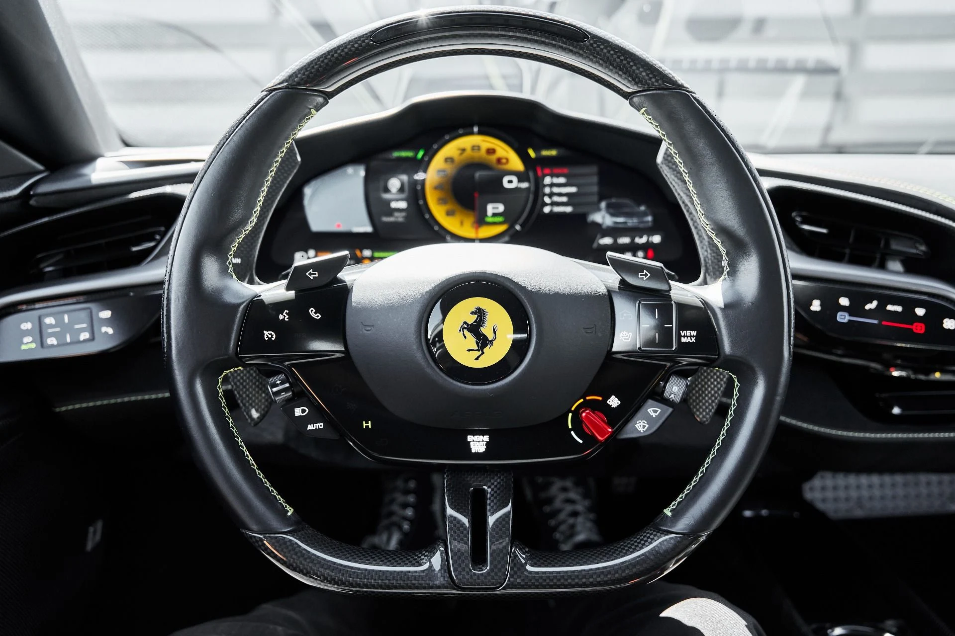 mph050_1568011381_Used_2021_Ferrari_SF_90_Stradale_Base_1781822358_cab46b125b