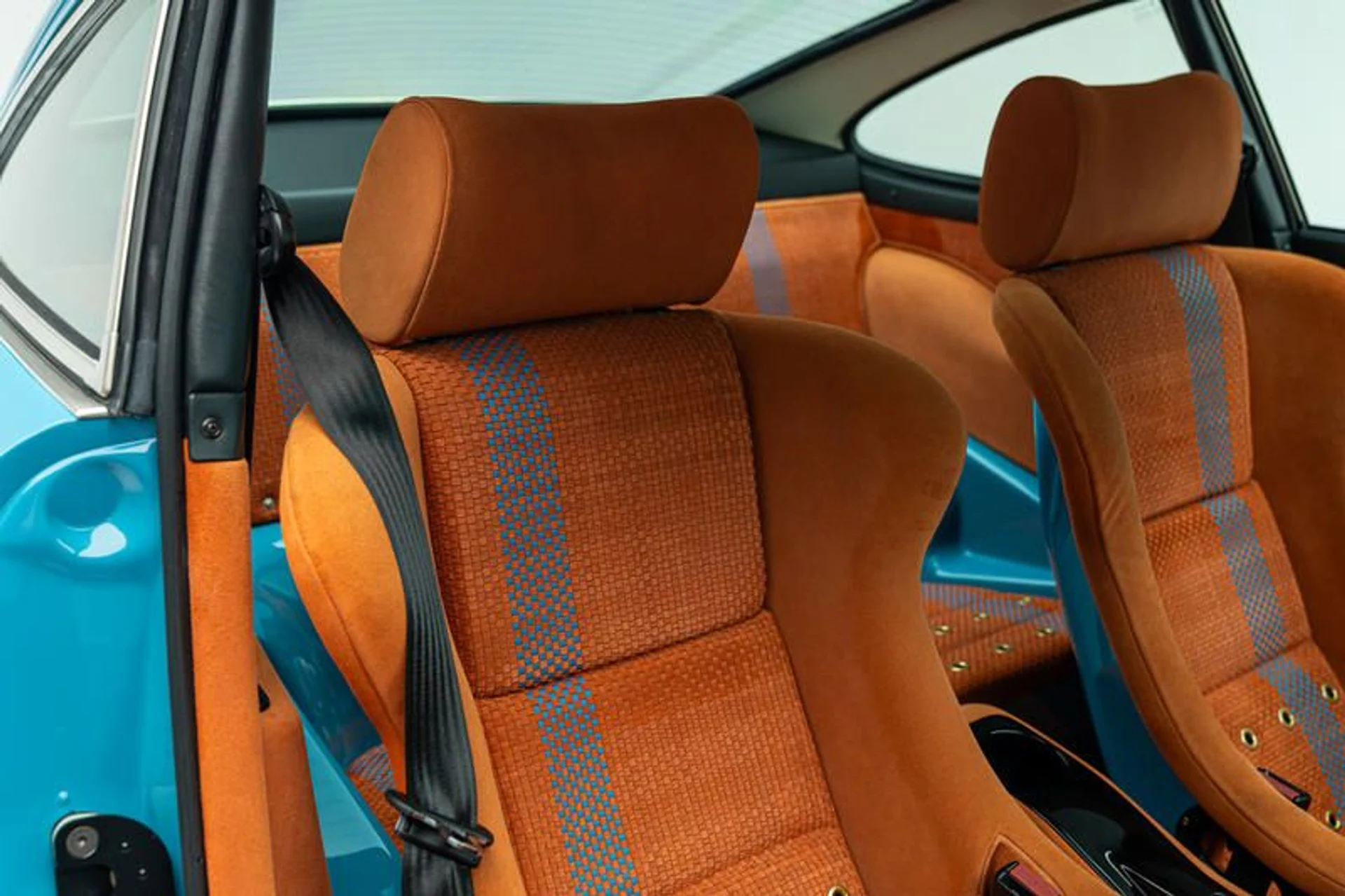 mph050_1578550371_01_E6_CF_6_A_6_EE_2_4030_AEB_3_D169091669_BA_38c89702ef