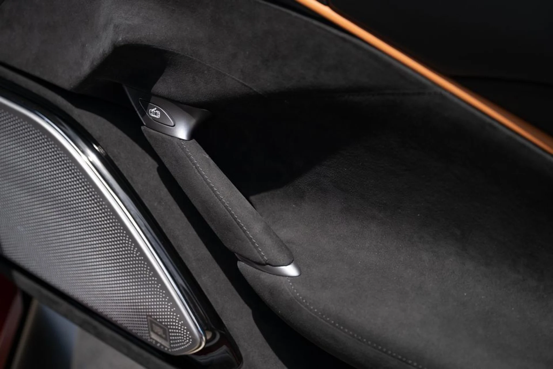 mph050_1634356340_1bf082f706bc4c858e4351a24758171c_51a52f4564