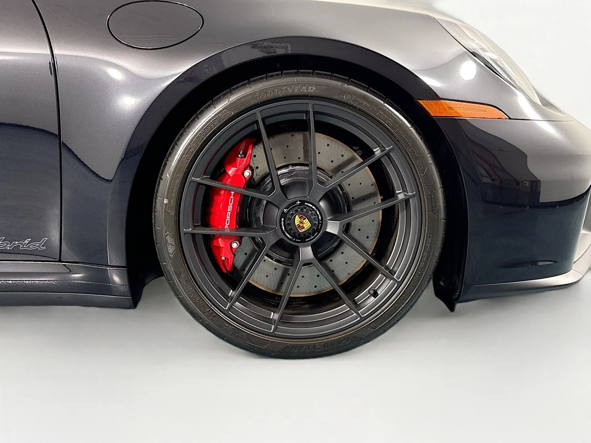 mph050_1640914314_Used_2026_Porsche_911_Carrera_GTS_1783974586_ff8036a977