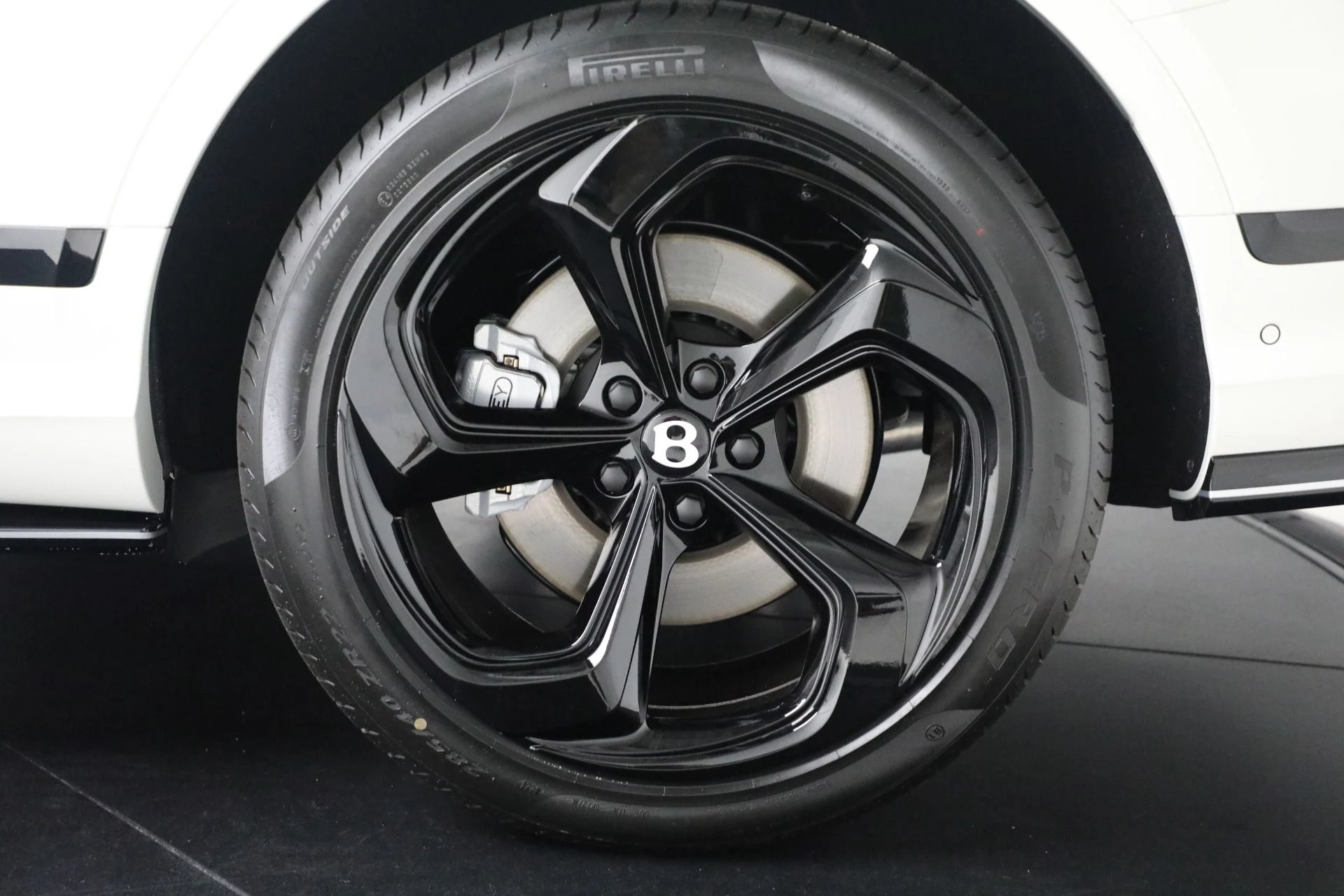mph050_164374876_Used_2025_Bentley_Bentayga_S_Black_Edition_bccf5d5d2a