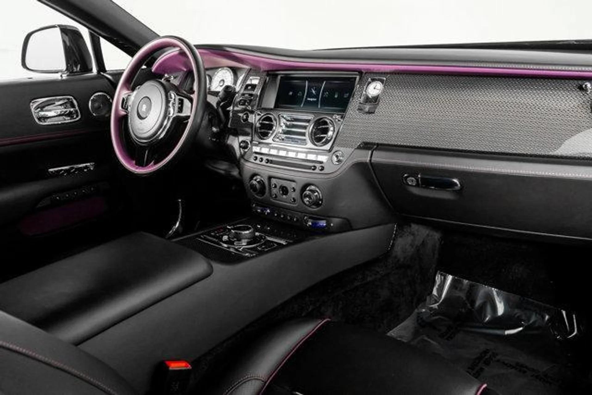 mph050_1675425982_uo_TB_0z2_A96_ZHX_0mq_H3v3z_L_Bd4_E_4d08ad1cd1