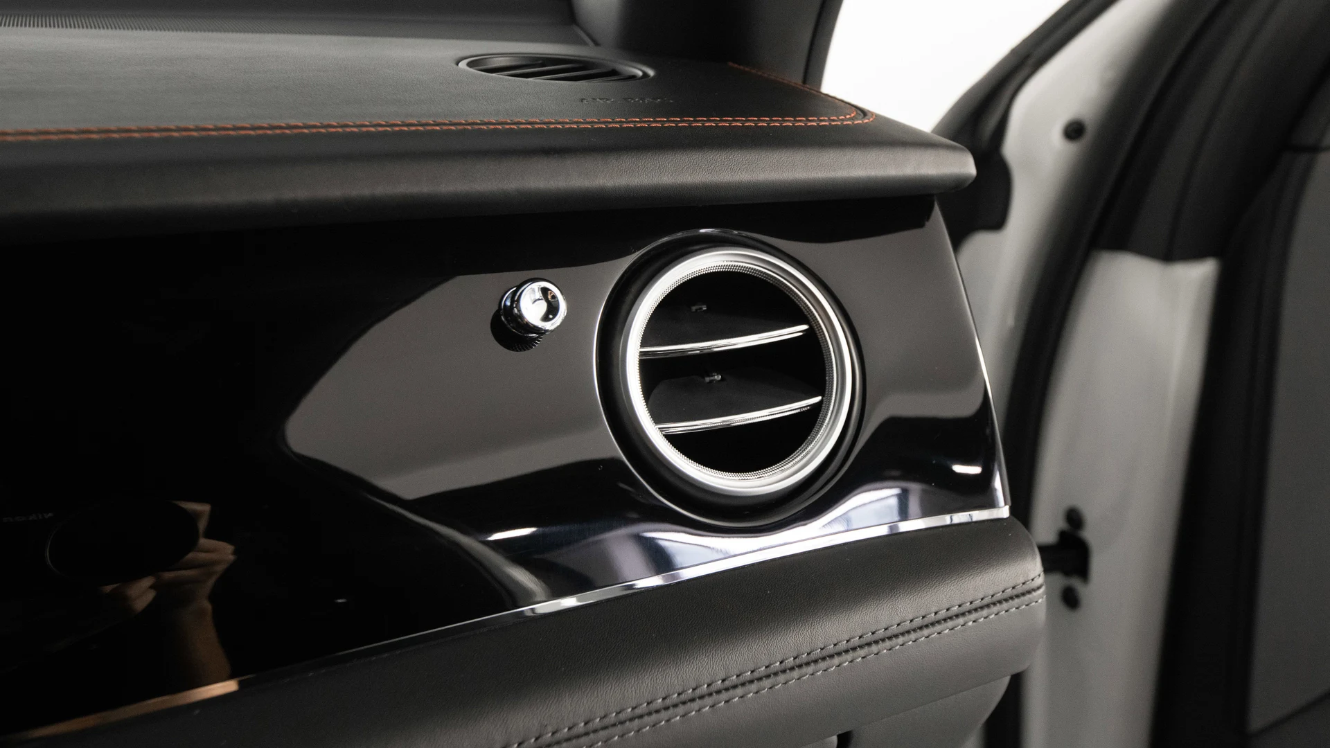 mph050_1684217513_e442c6bc0cee4097b3dbeeaa3fd33ccc_559af65ac3