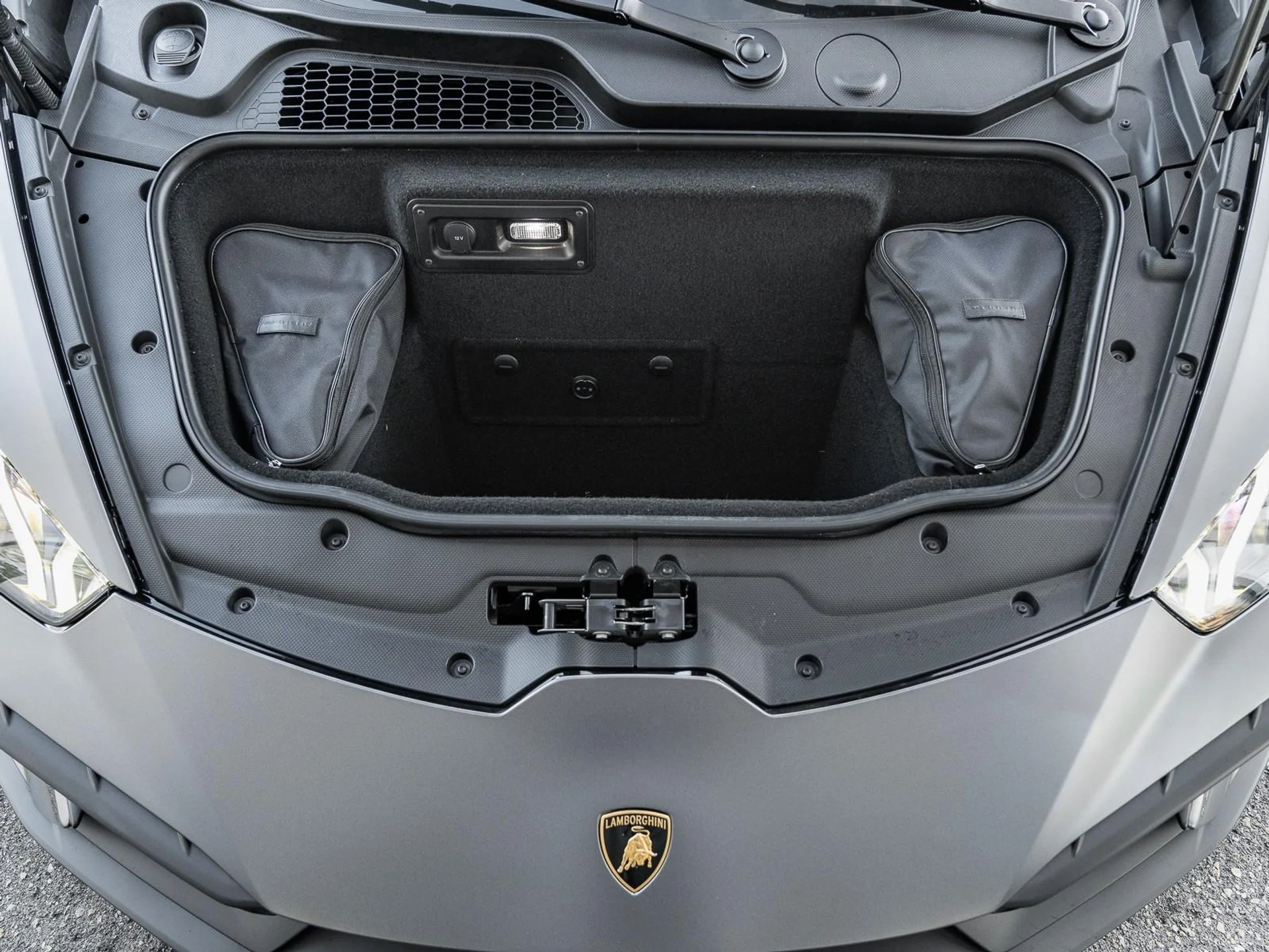 mph050_1705005331_Used_2024_Lamborghini_Huracan_Tecnica_1766091993_ad5eca5e04