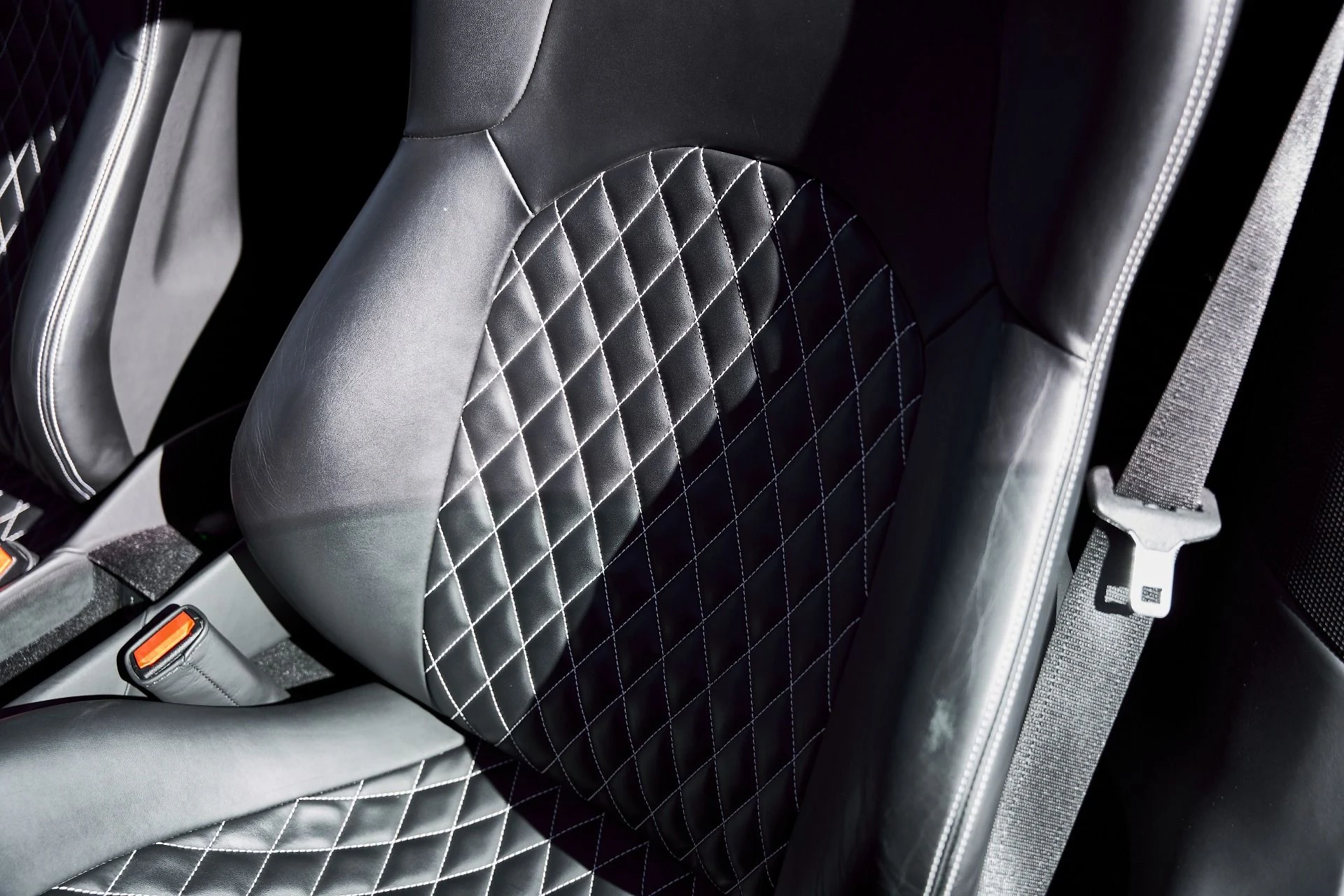 mph050_1822865748_Used_2017_Ferrari_488_GTB_1768271203_bb043c3258