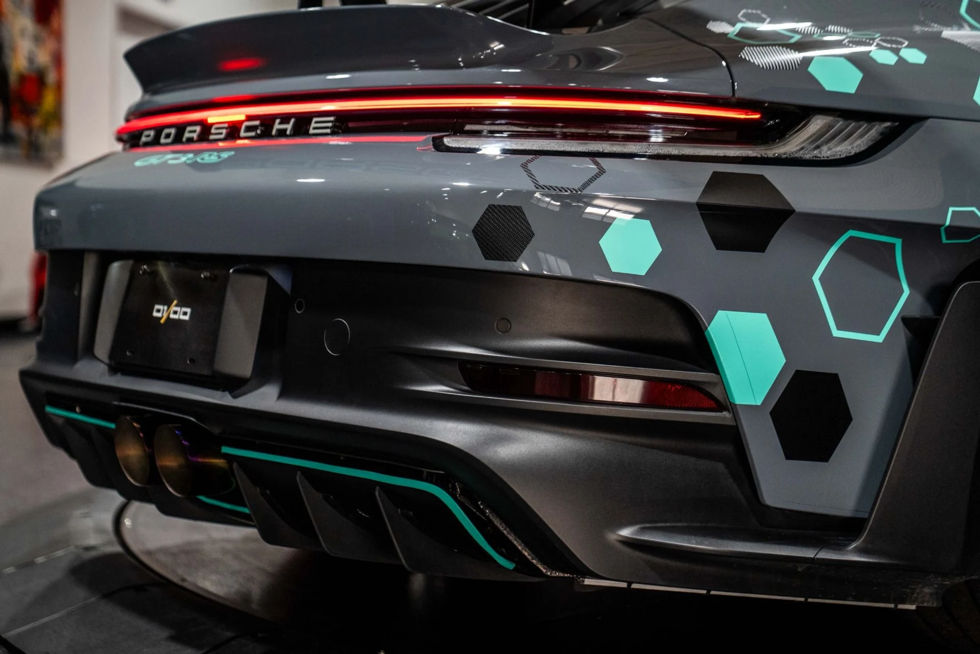 mph050_1848427492_Used_2024_Porsche_911_GT_3_RS_Arctic_Grey_Weissach_Package_1768063587_6188b65e99